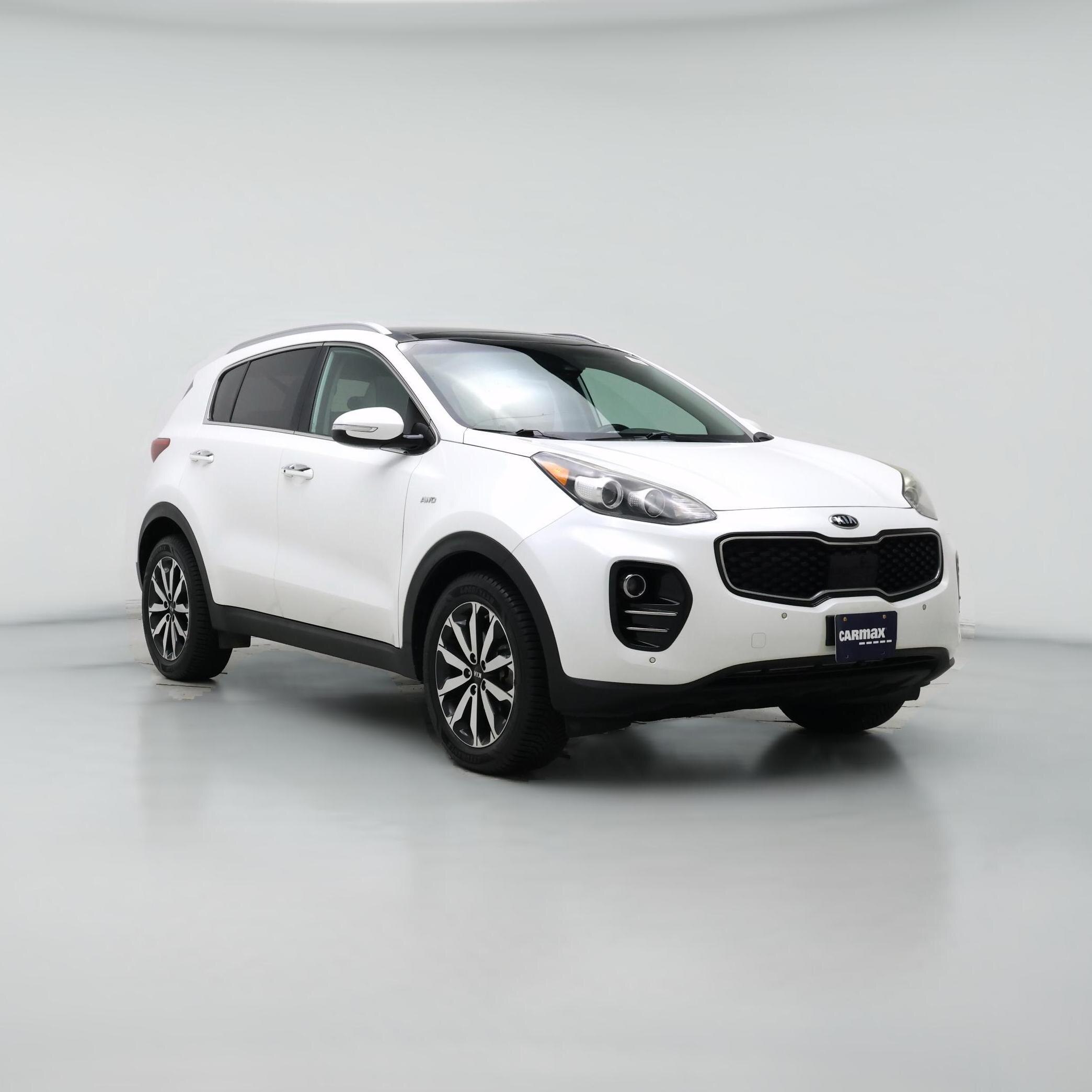 Thumbnail: 2017 Kia Sportage - 1