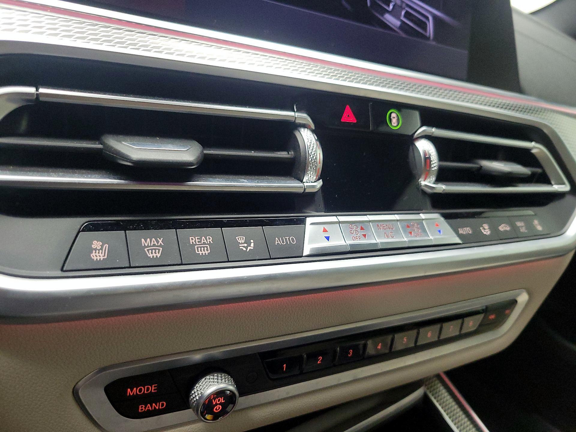 Thumbnail: 2020 BMW X5 - 17