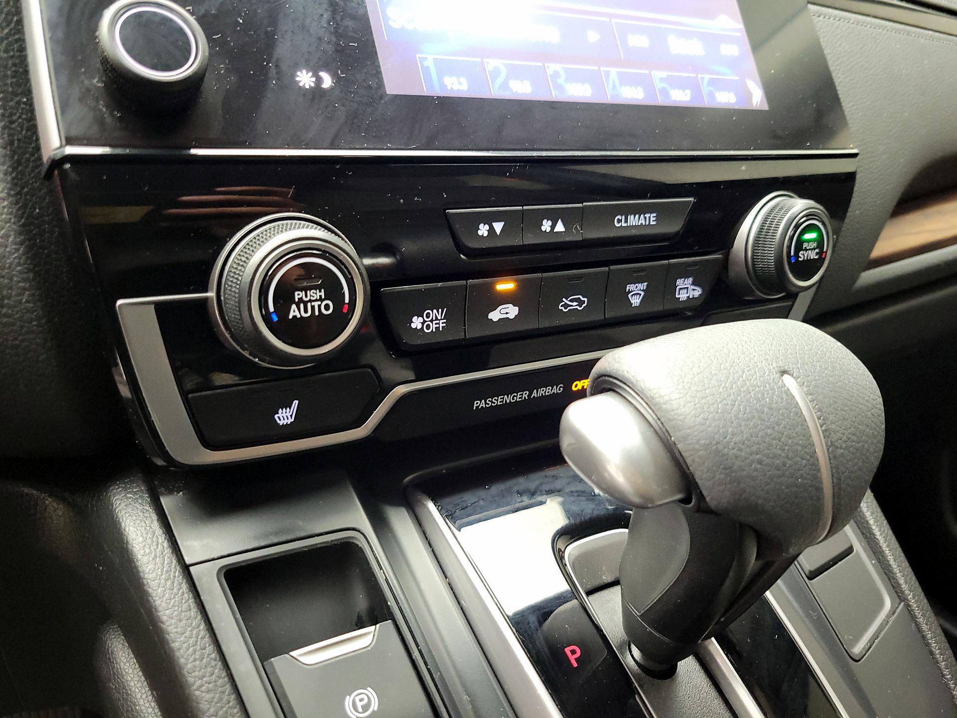 Thumbnail: 2019 Honda CR-V - 16