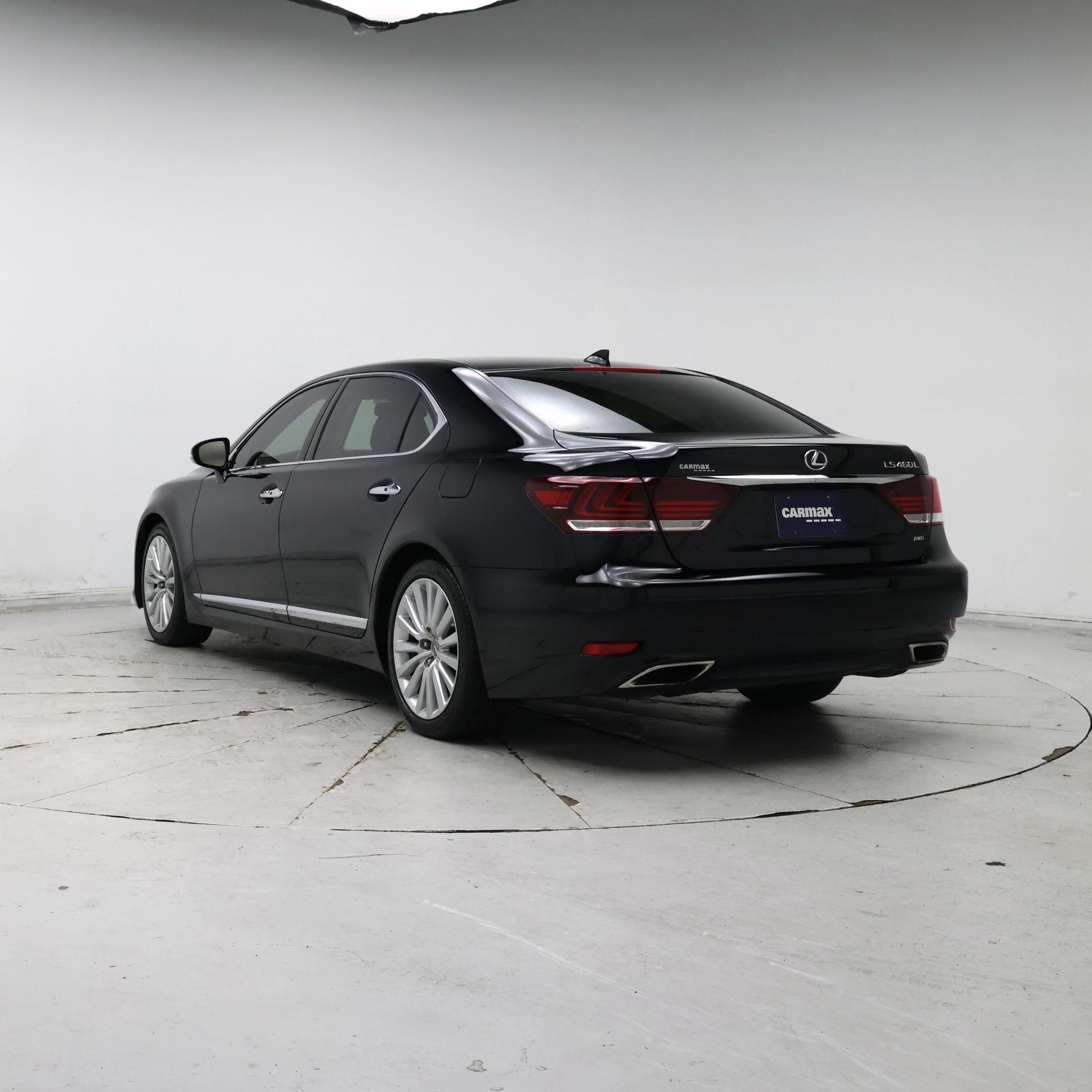 Thumbnail: 2014 Lexus LS - 2