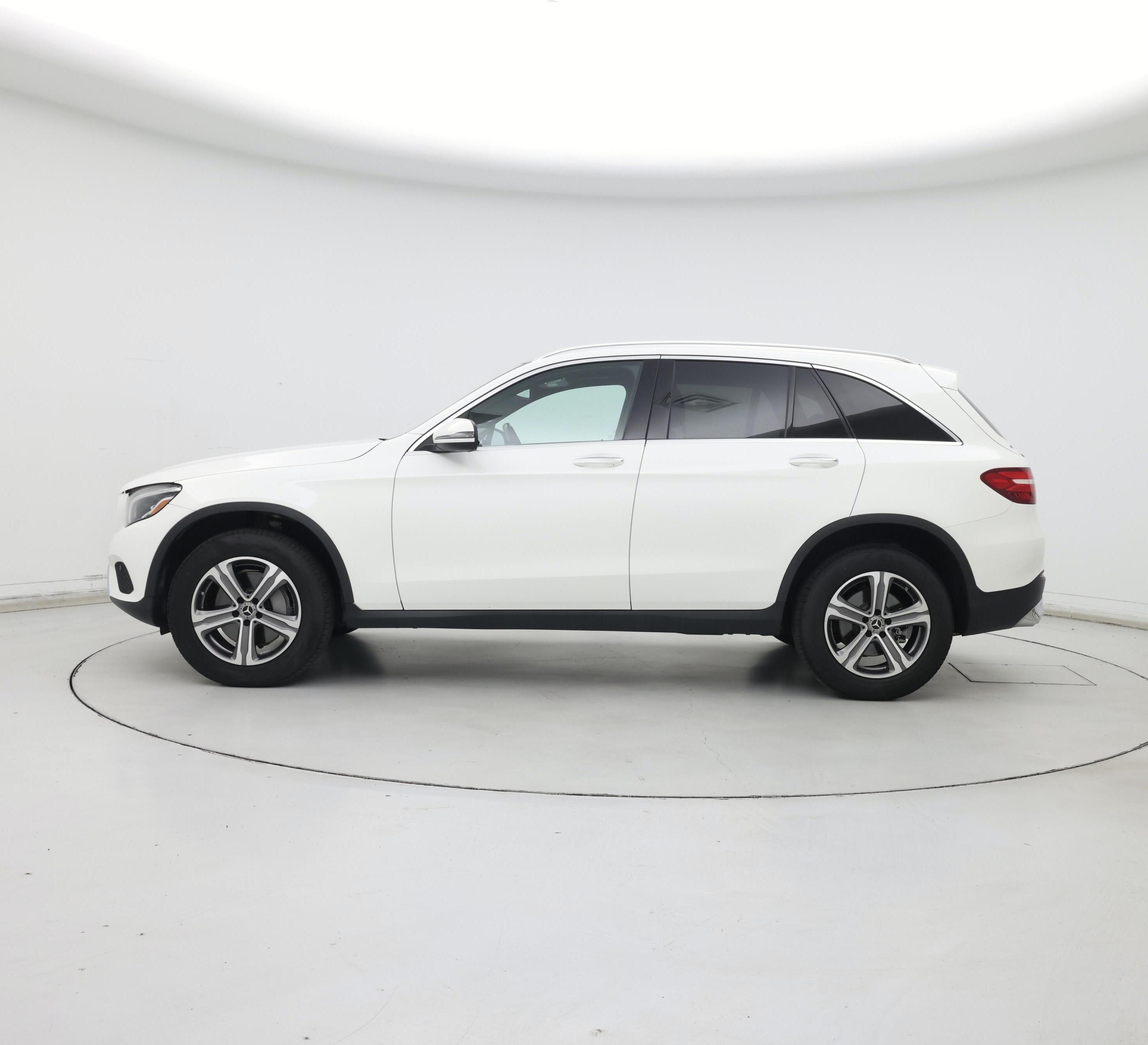 Thumbnail: 2019 Mercedes-Benz GLC - 3