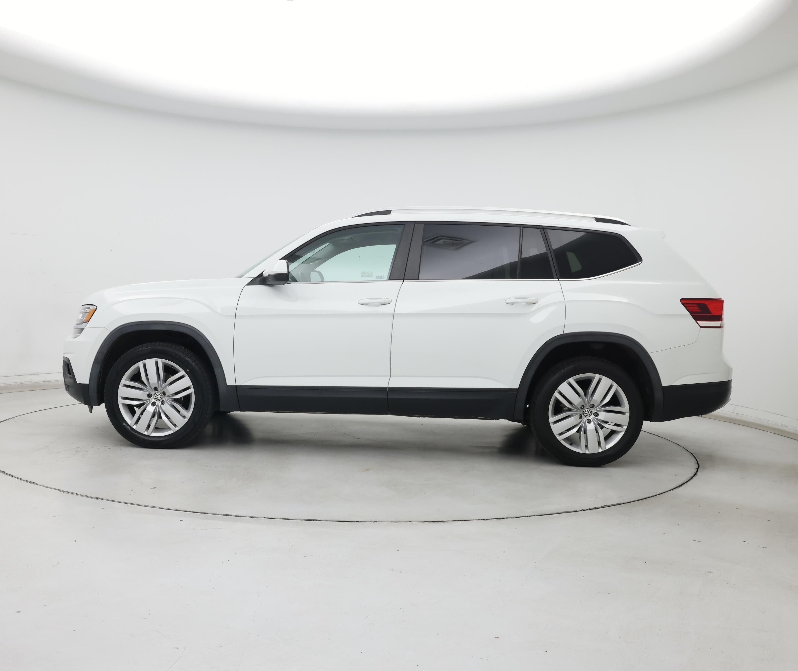 Thumbnail: 2019 Volkswagen Atlas - 3