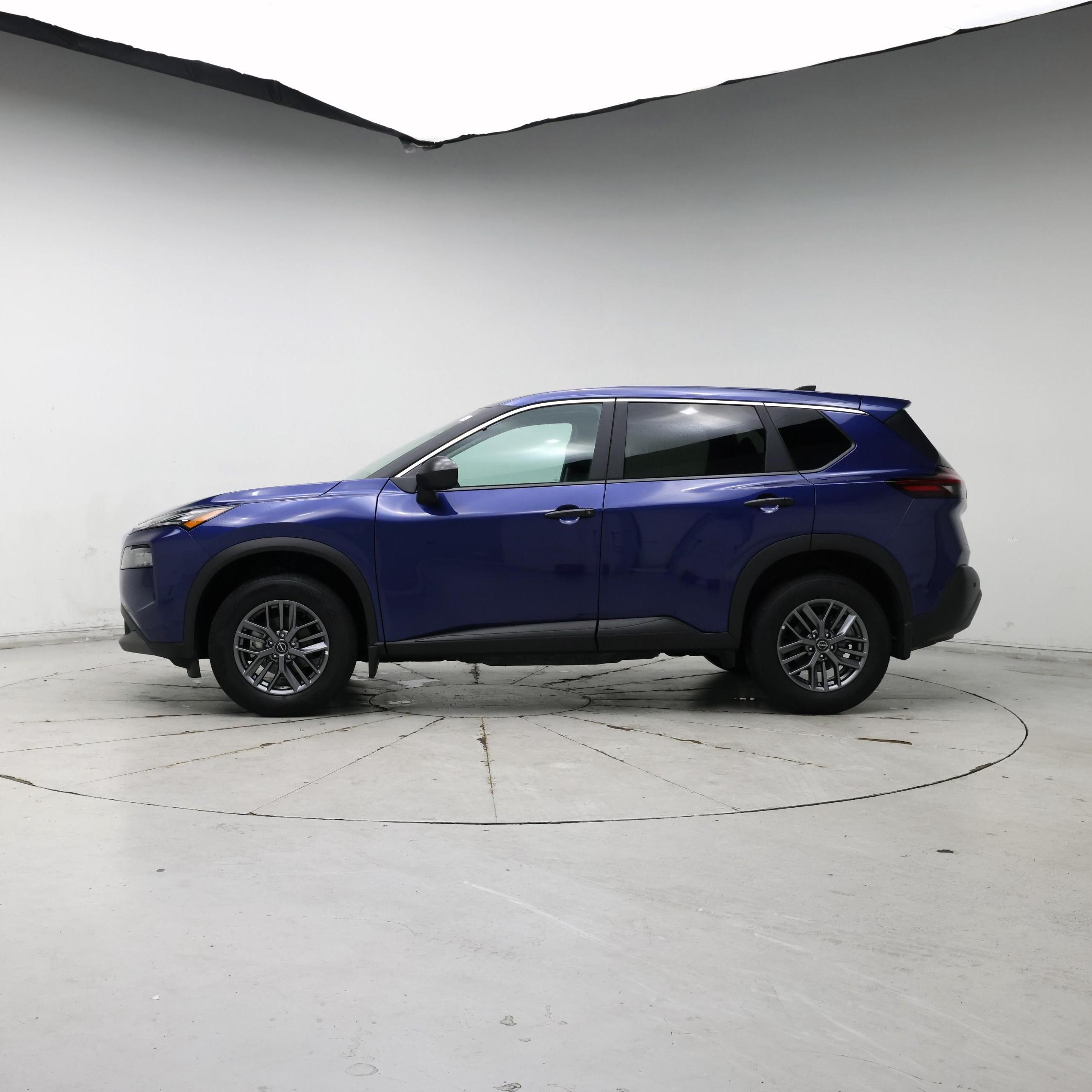 Thumbnail: 2023 Nissan Rogue - 3