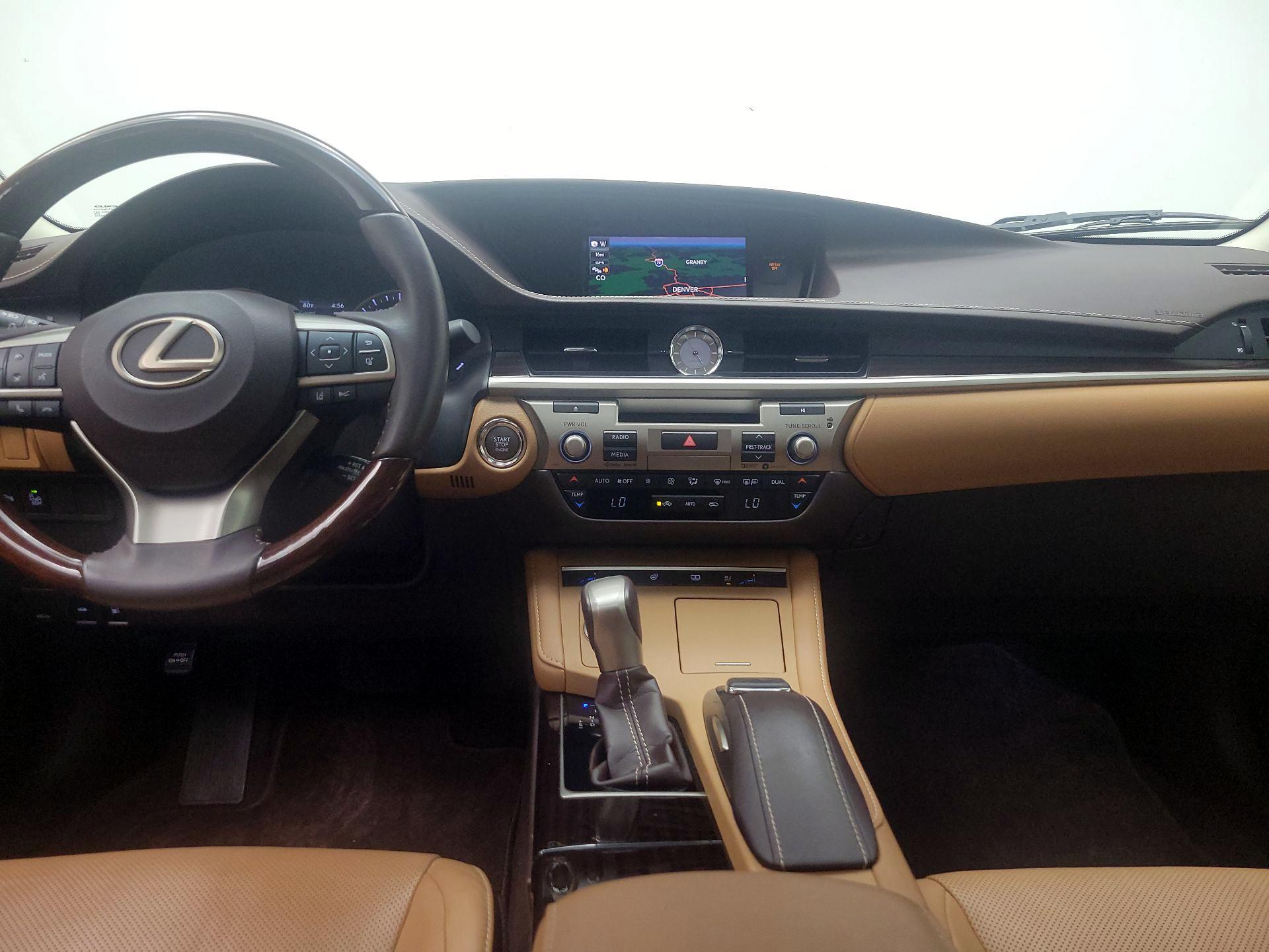 Thumbnail: 2018 Lexus ES - 9