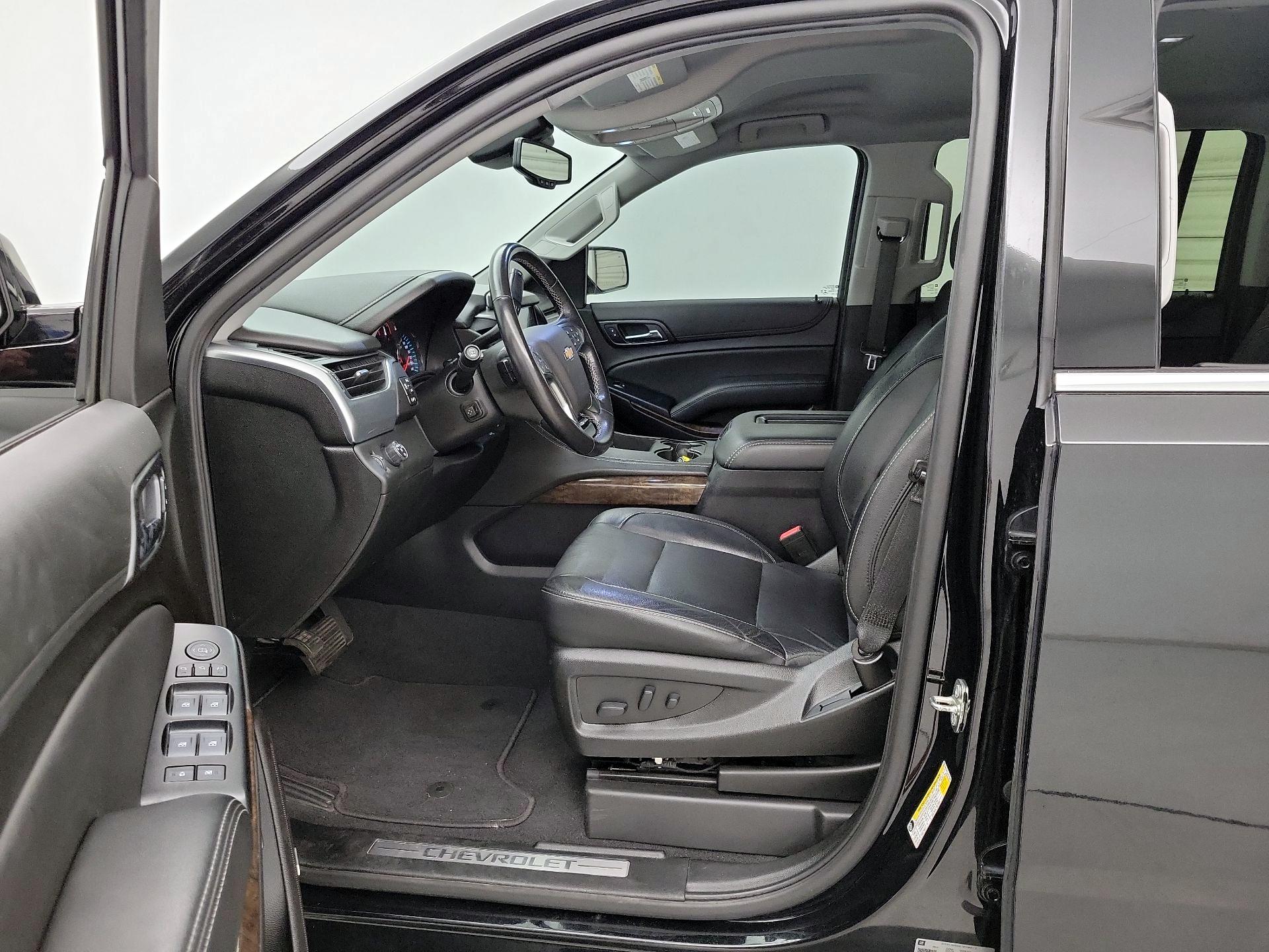 Thumbnail: 2020 Chevrolet Suburban - 11