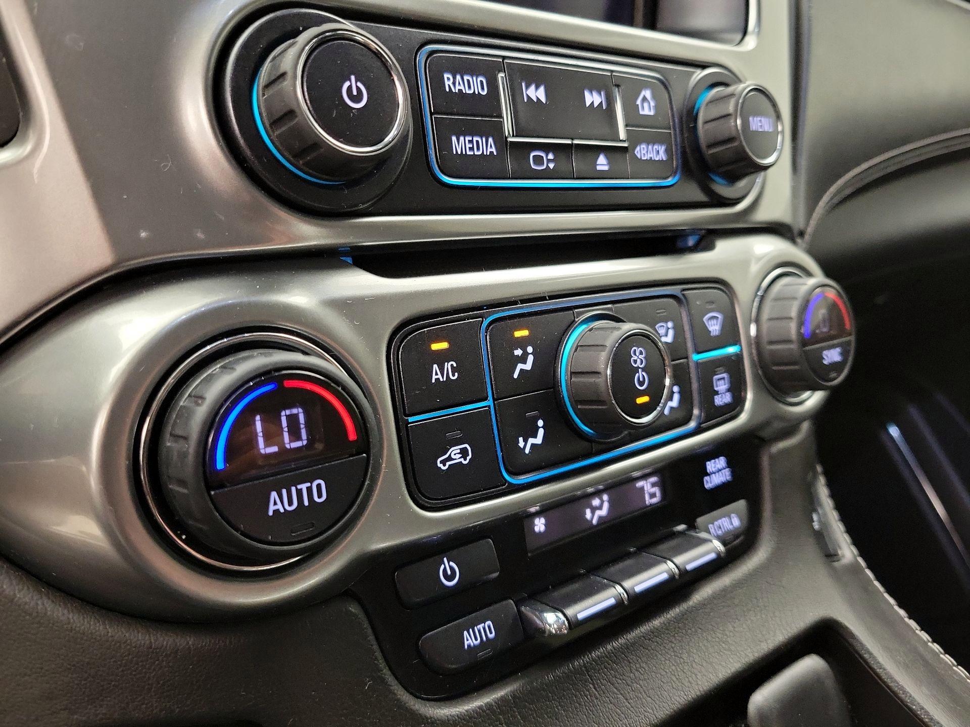 Thumbnail: 2020 Chevrolet Suburban - 17