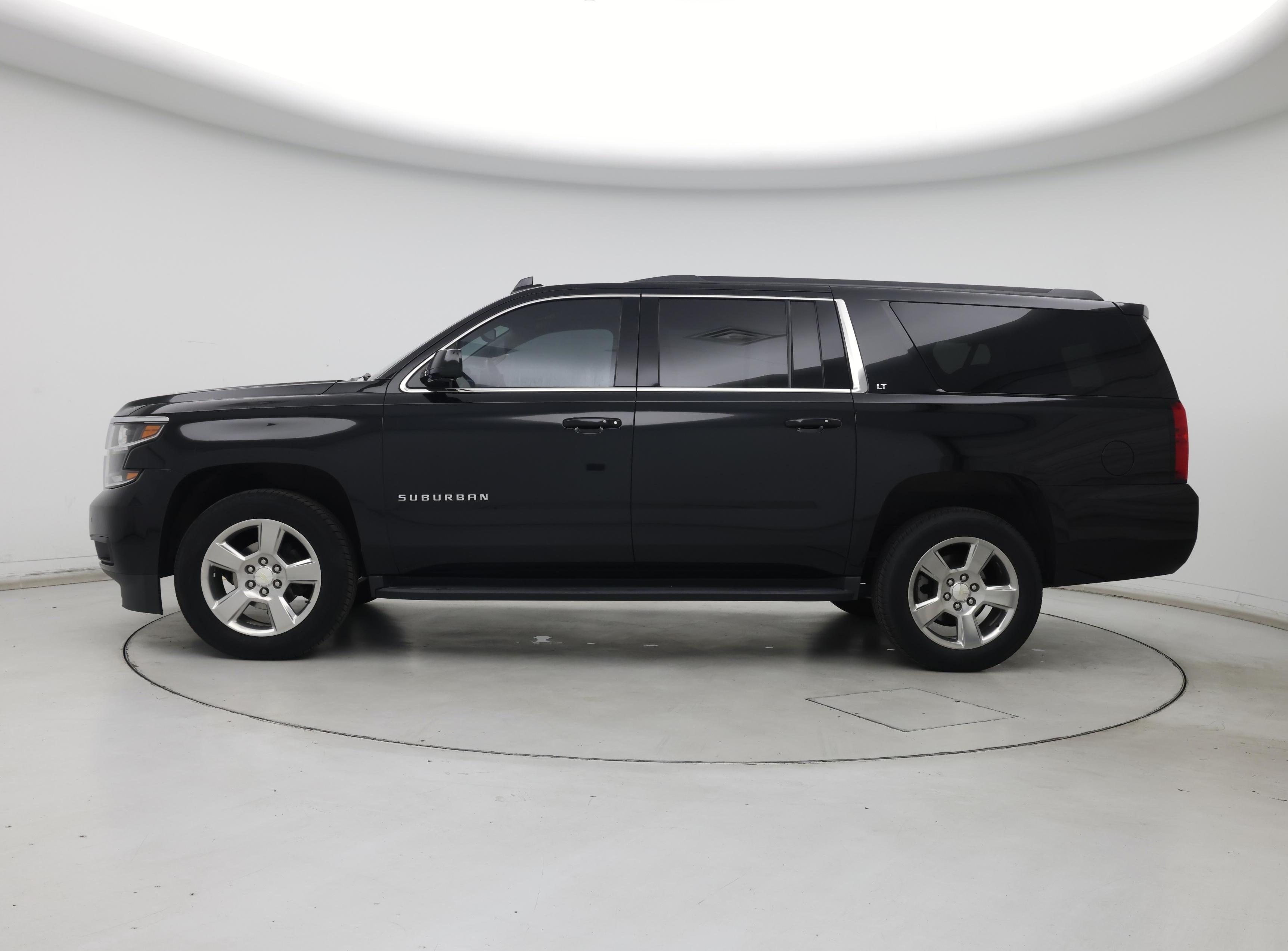 Thumbnail: 2020 Chevrolet Suburban - 3
