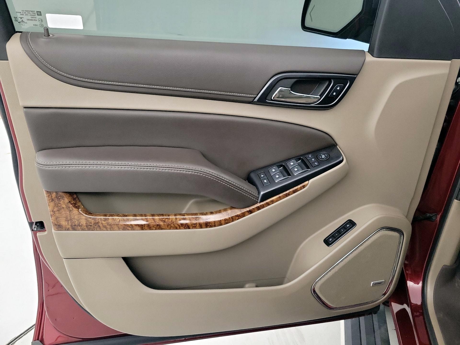 Thumbnail: 2020 Chevrolet Tahoe - 12