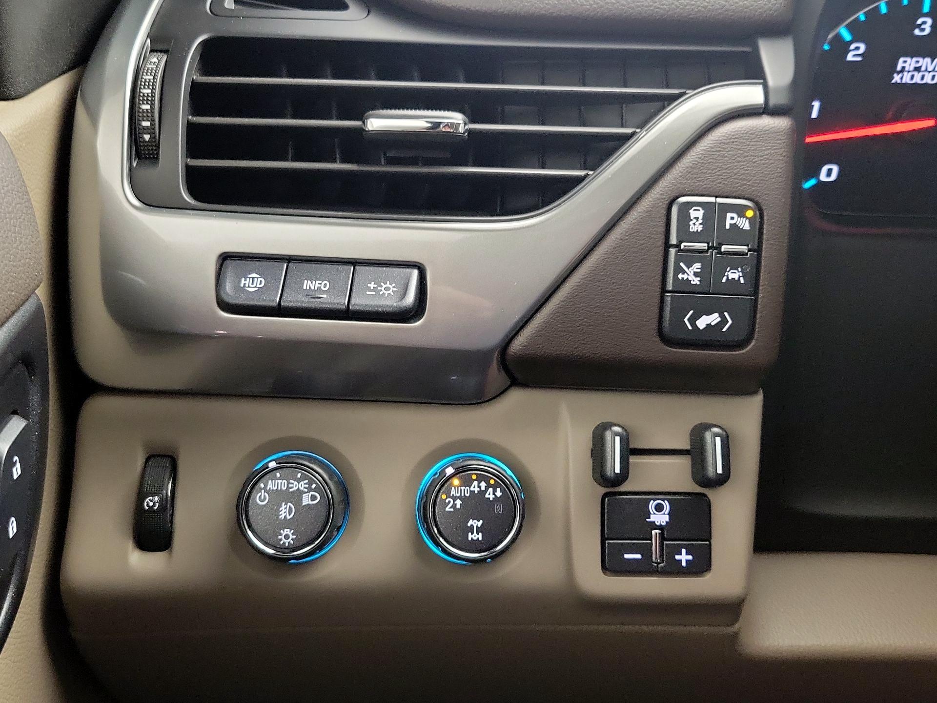 Thumbnail: 2020 Chevrolet Tahoe - 13