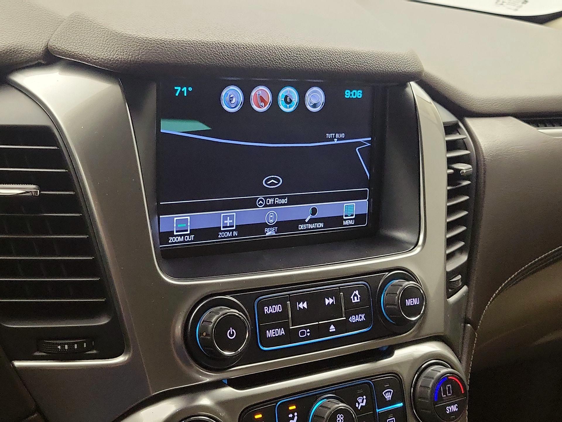 Thumbnail: 2020 Chevrolet Tahoe - 14