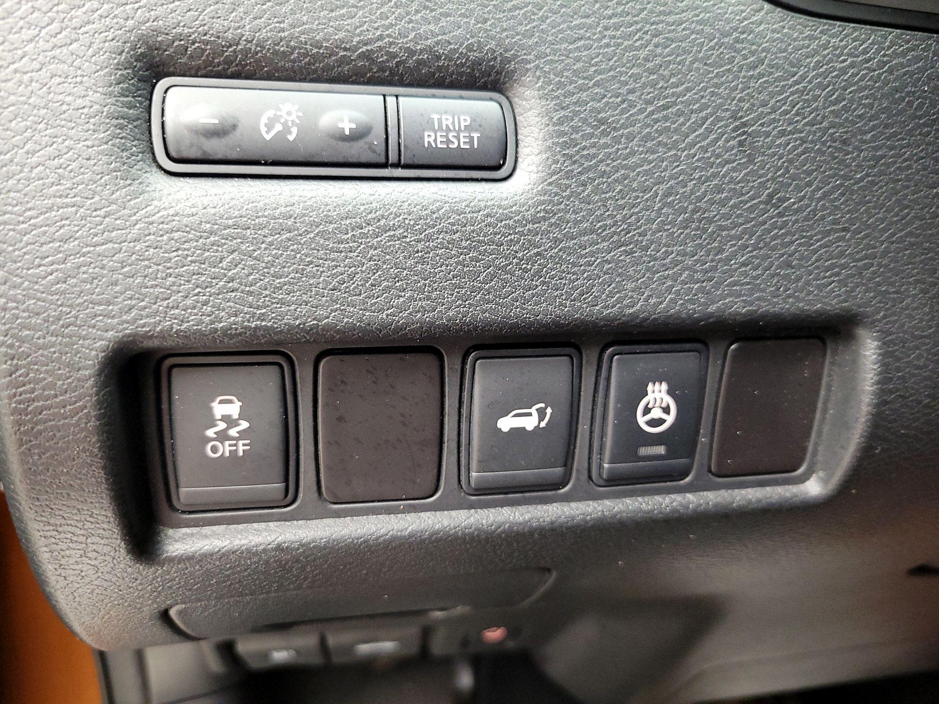 Thumbnail: 2015 Nissan Murano - 13