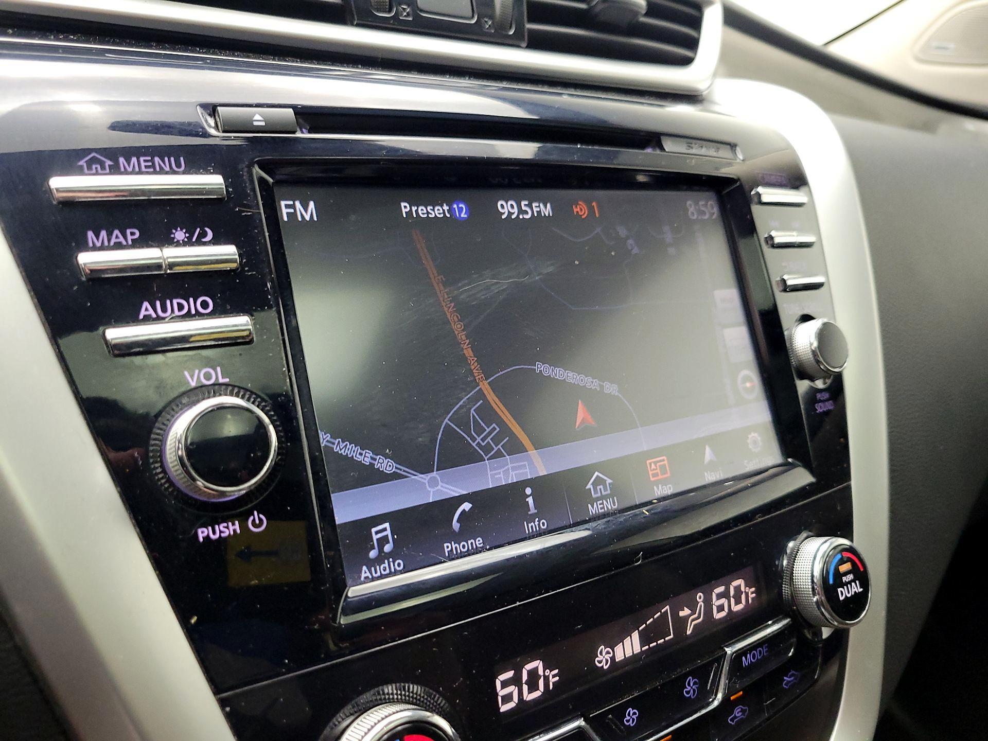 Thumbnail: 2015 Nissan Murano - 14