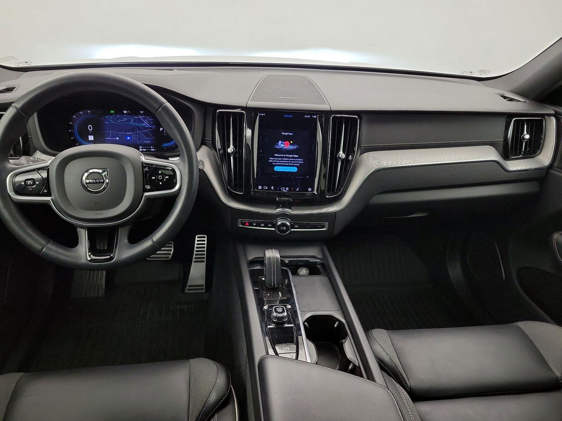 Thumbnail: 2022 Volvo XC60 - 9