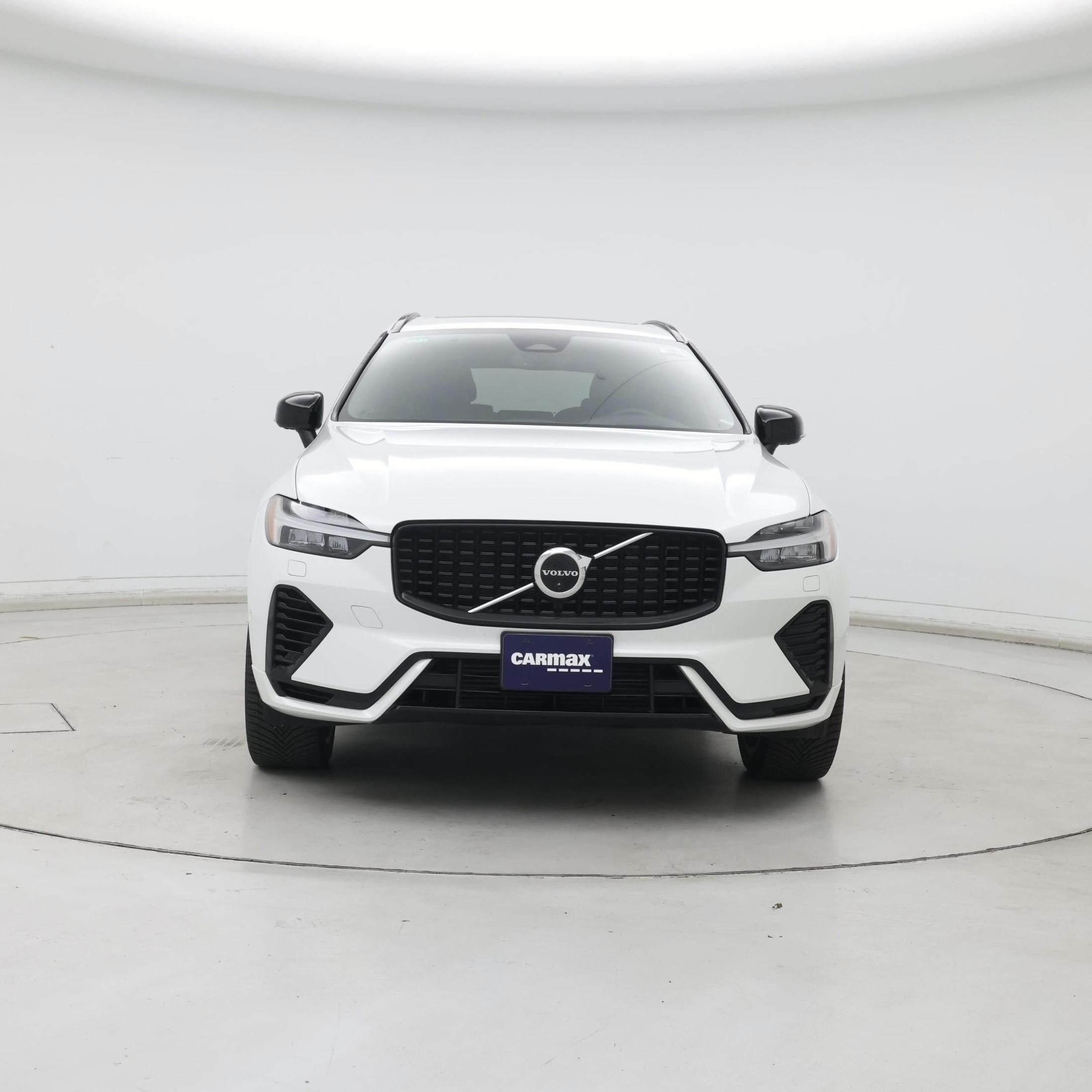Thumbnail: 2022 Volvo XC60 - 5