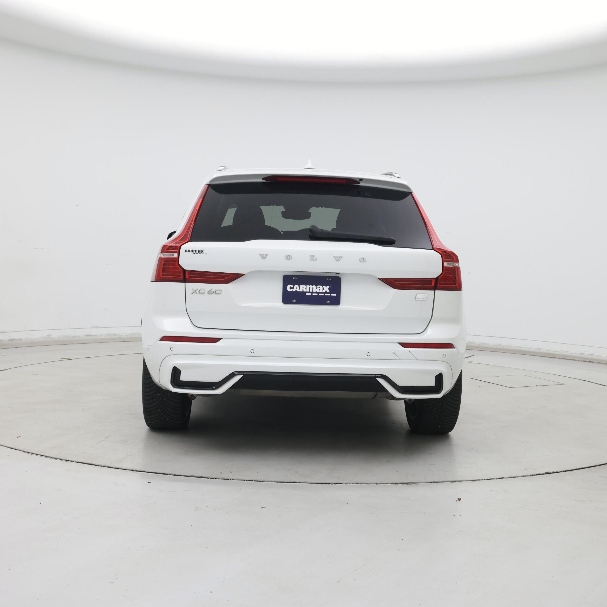 Thumbnail: 2022 Volvo XC60 - 6