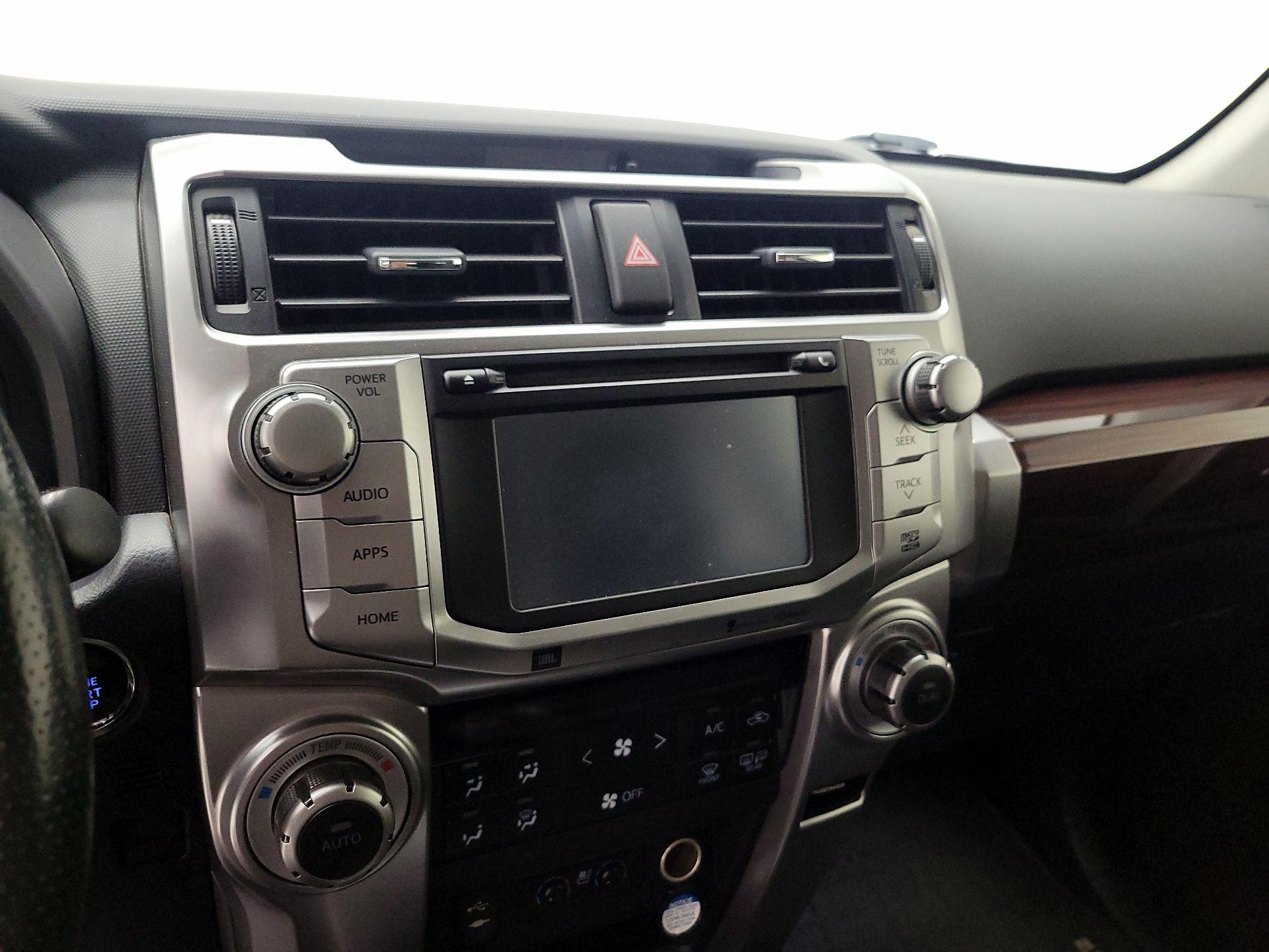 Thumbnail: 2015 Toyota 4Runner - 15