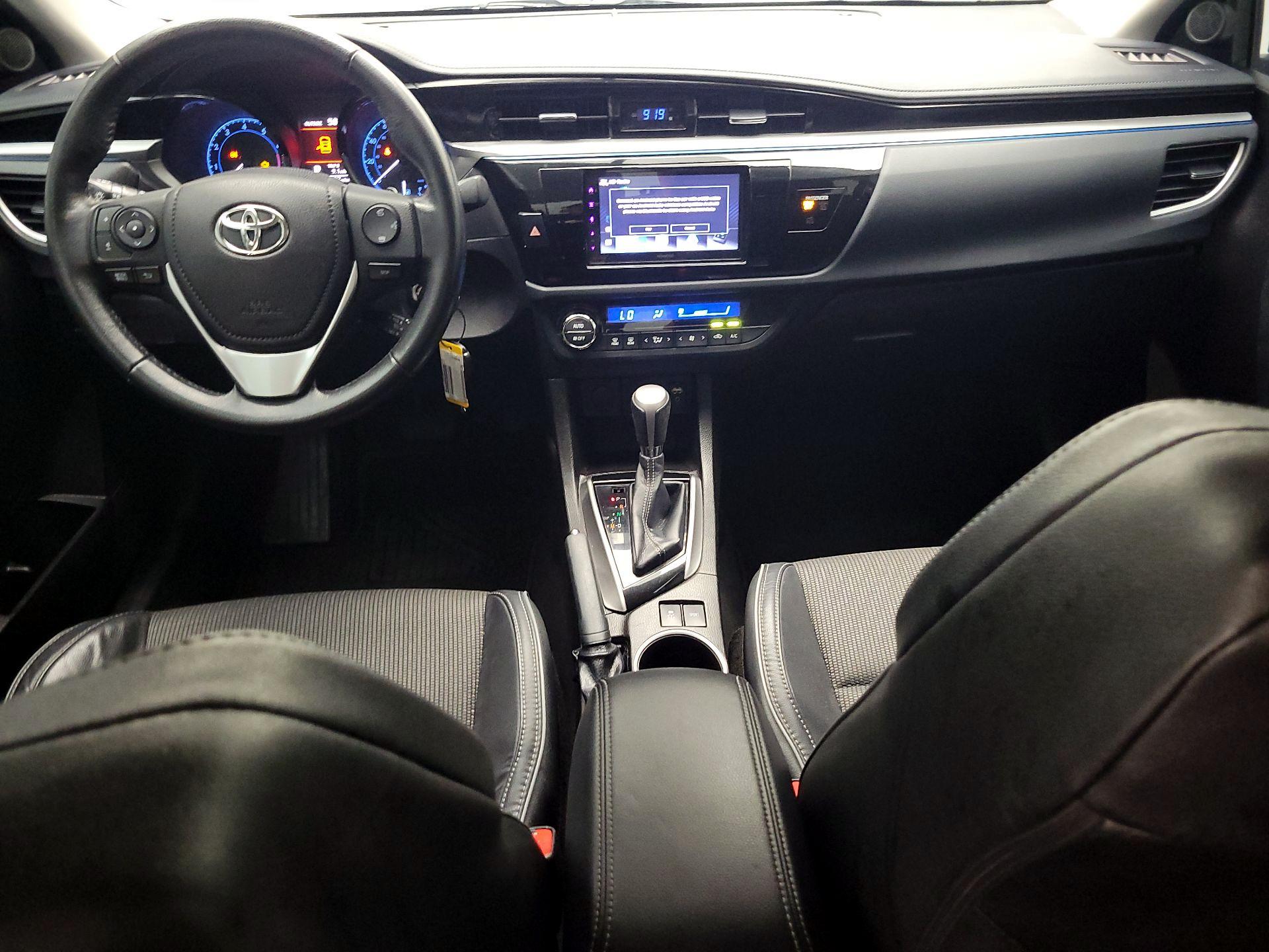 Thumbnail: 2016 Toyota Corolla - 9