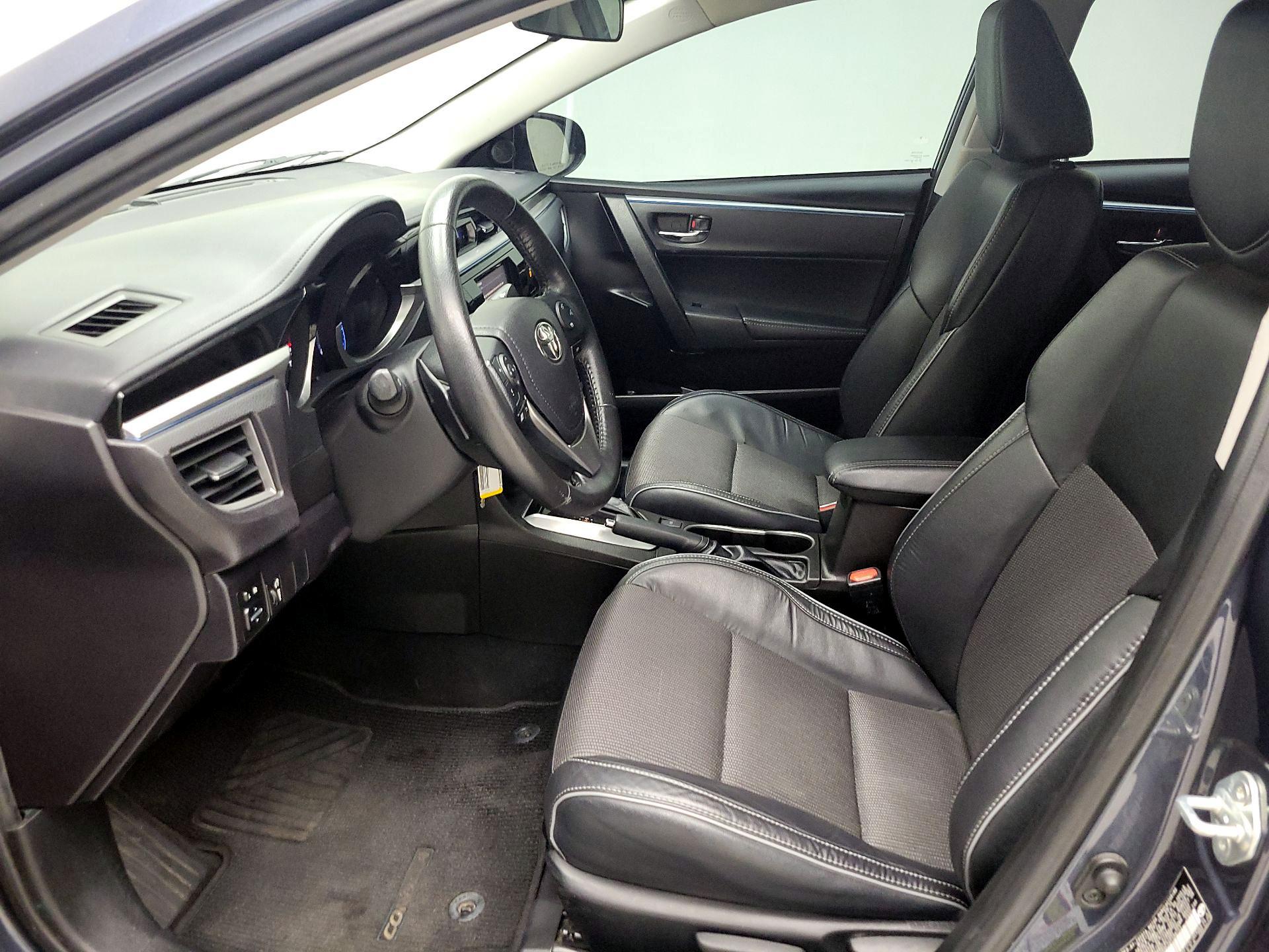 Thumbnail: 2016 Toyota Corolla - 11