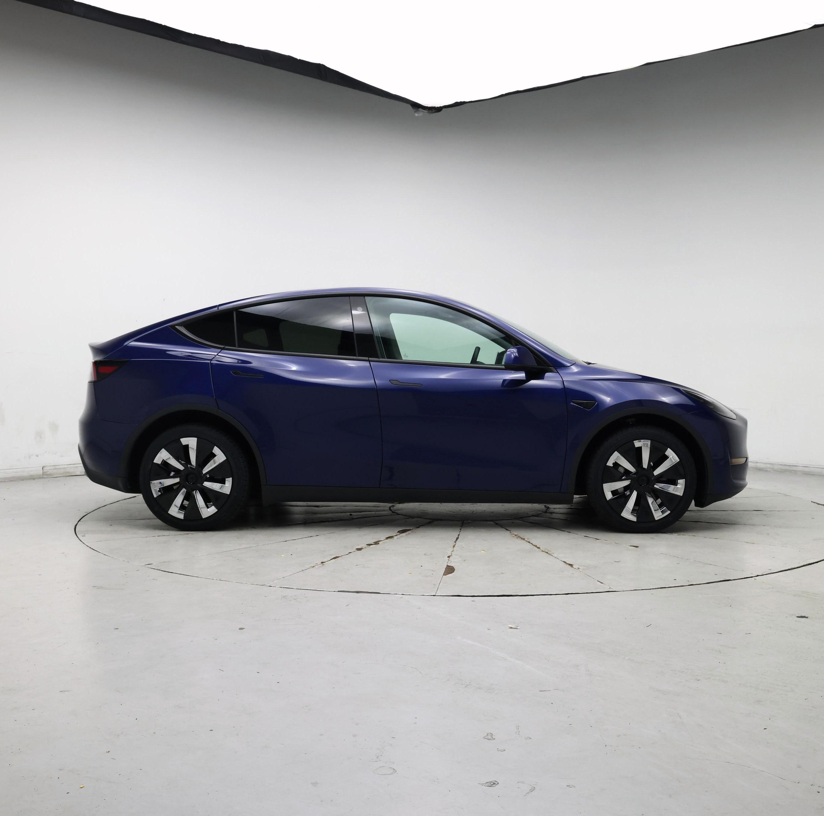 Thumbnail: 2023 Tesla Model Y - 7