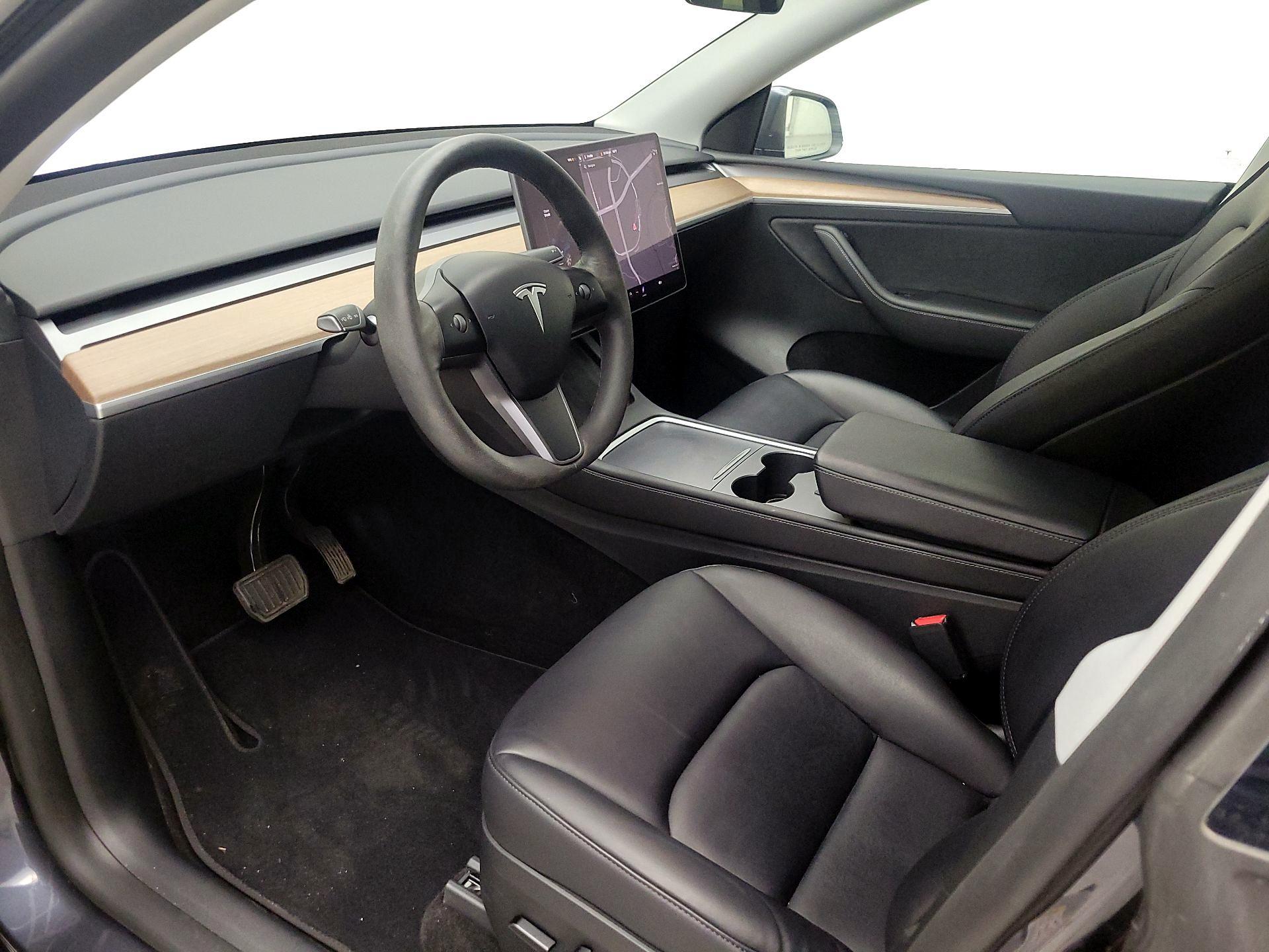 Thumbnail: 2023 Tesla Model Y - 11