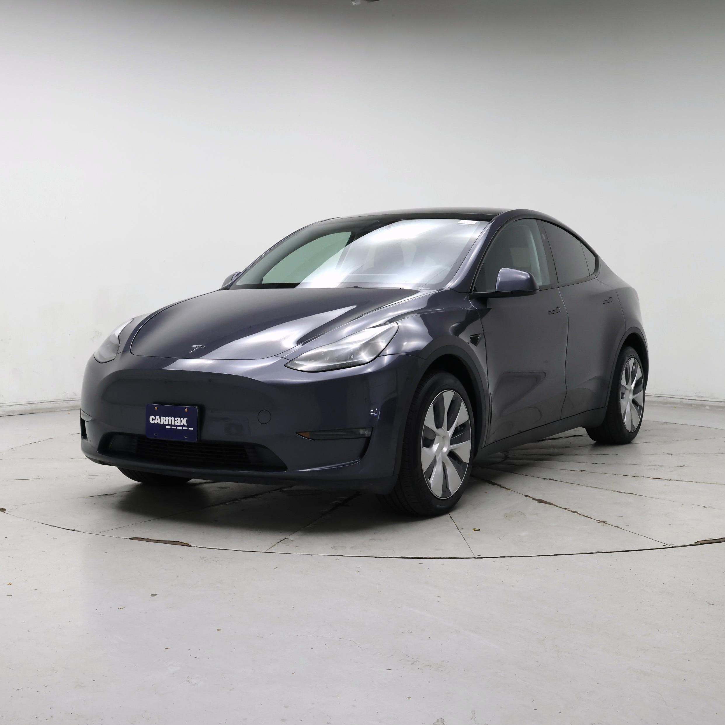 Thumbnail: 2023 Tesla Model Y - 4