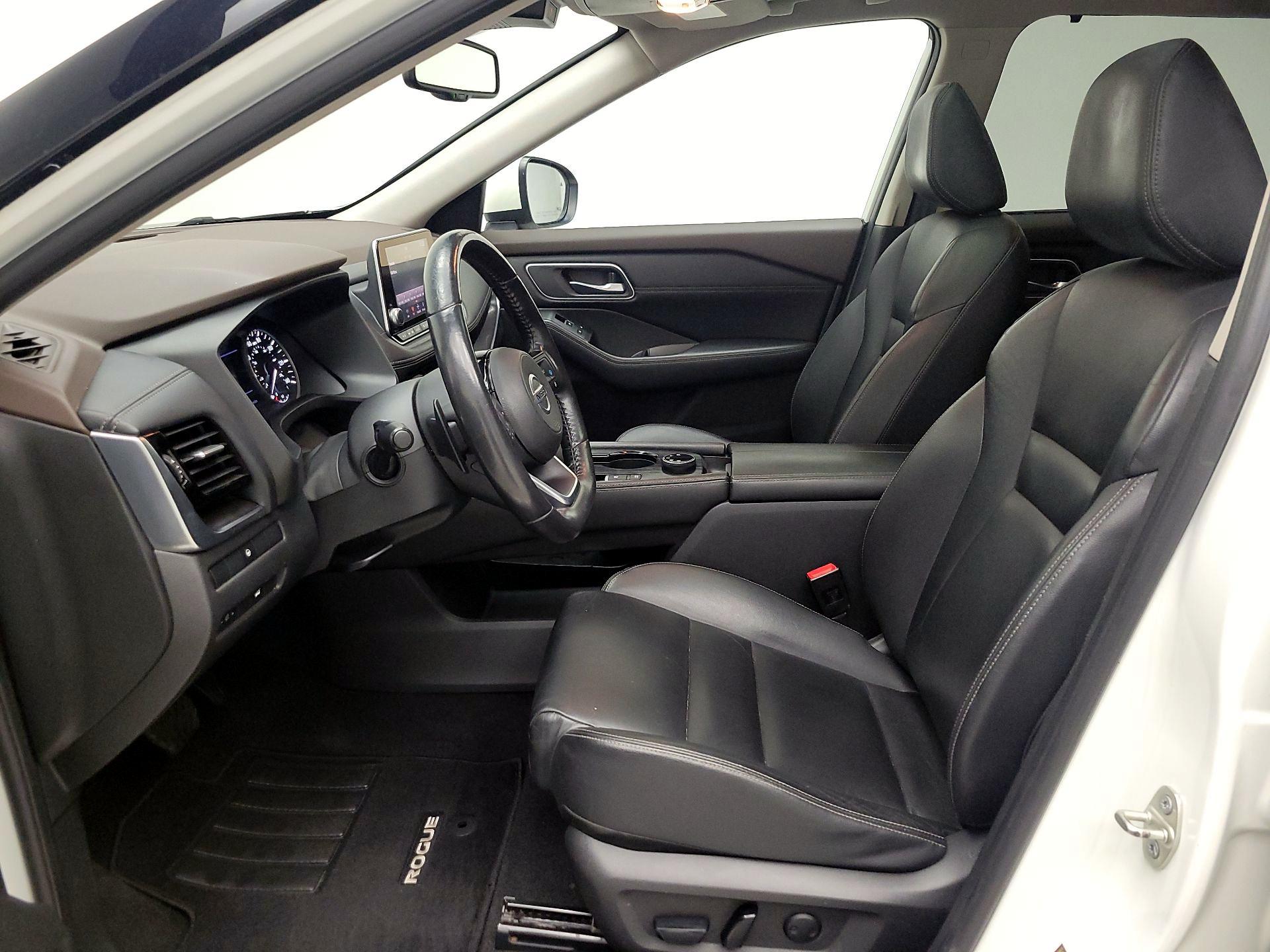 Thumbnail: 2021 Nissan Rogue - 11