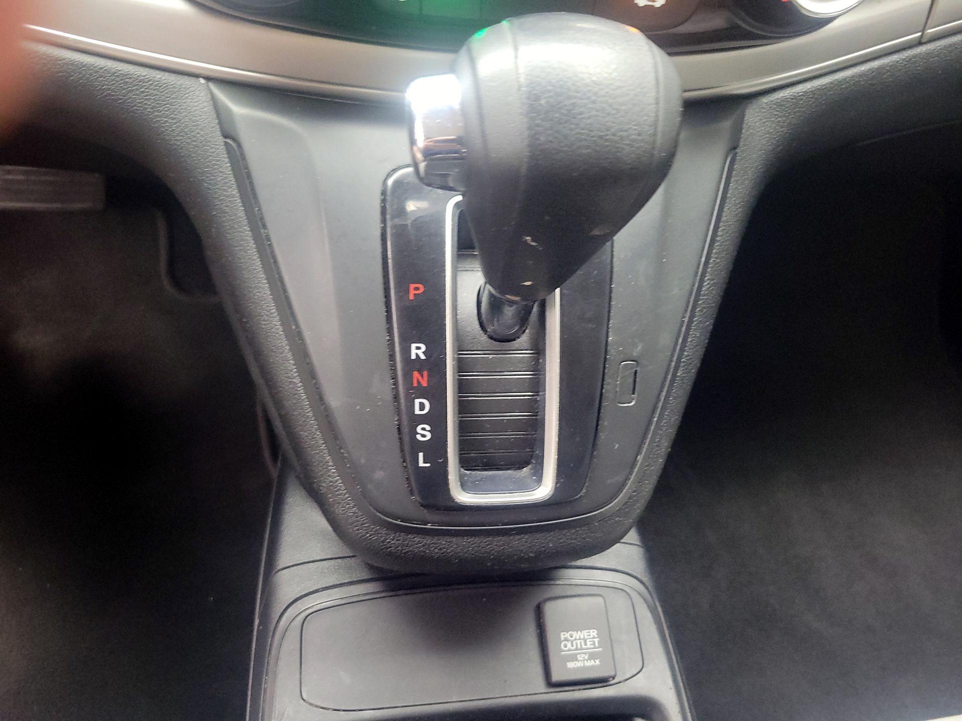 Thumbnail: 2016 Honda CR-V - 17