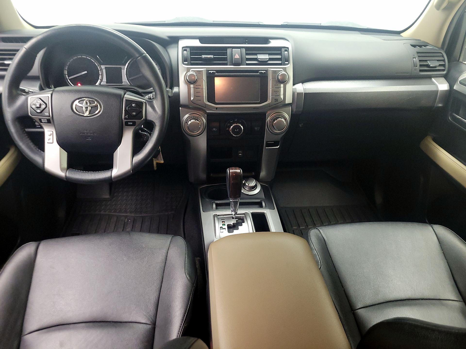 Thumbnail: 2015 Toyota 4Runner - 9
