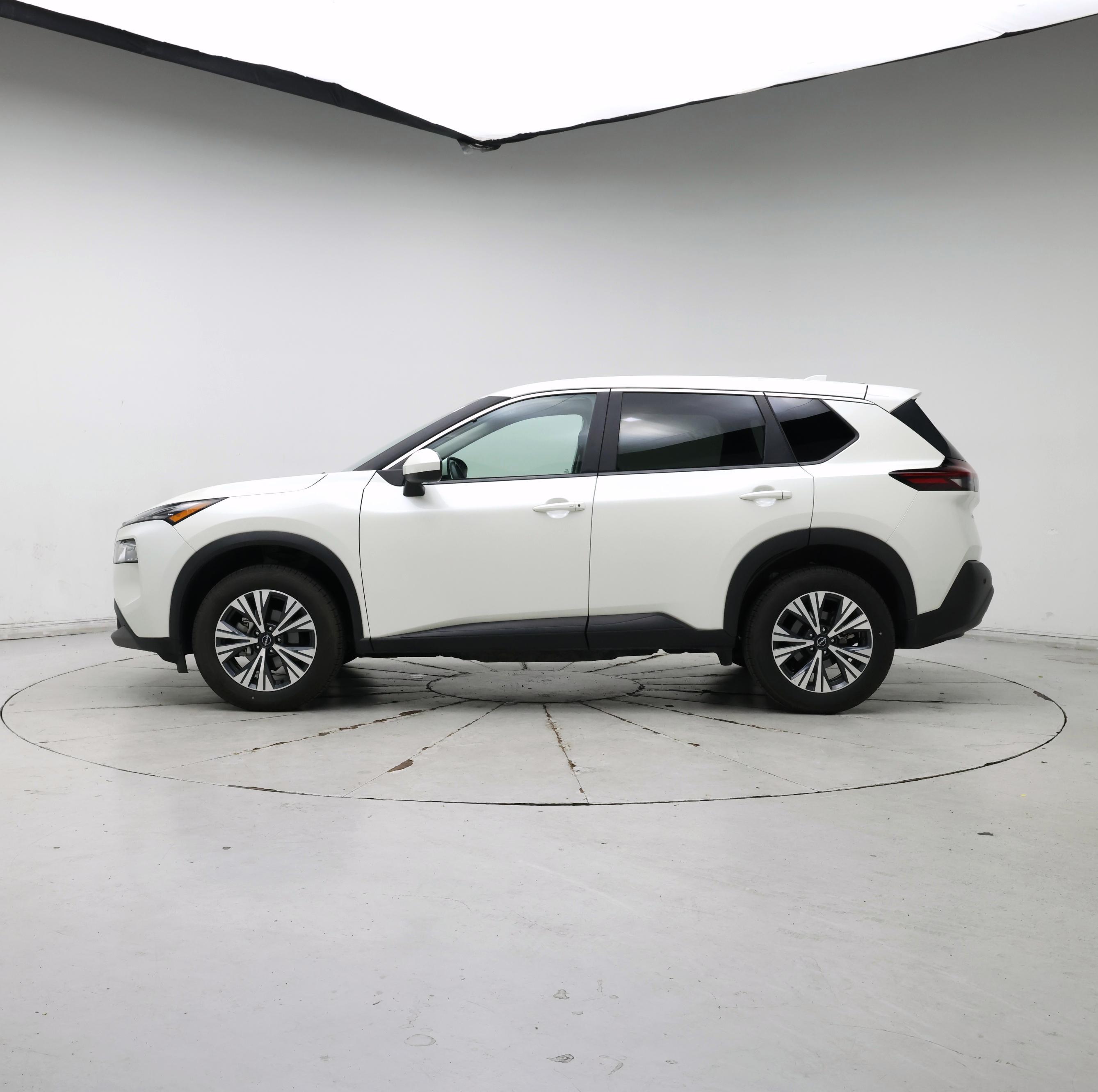 Thumbnail: 2023 Nissan Rogue - 3