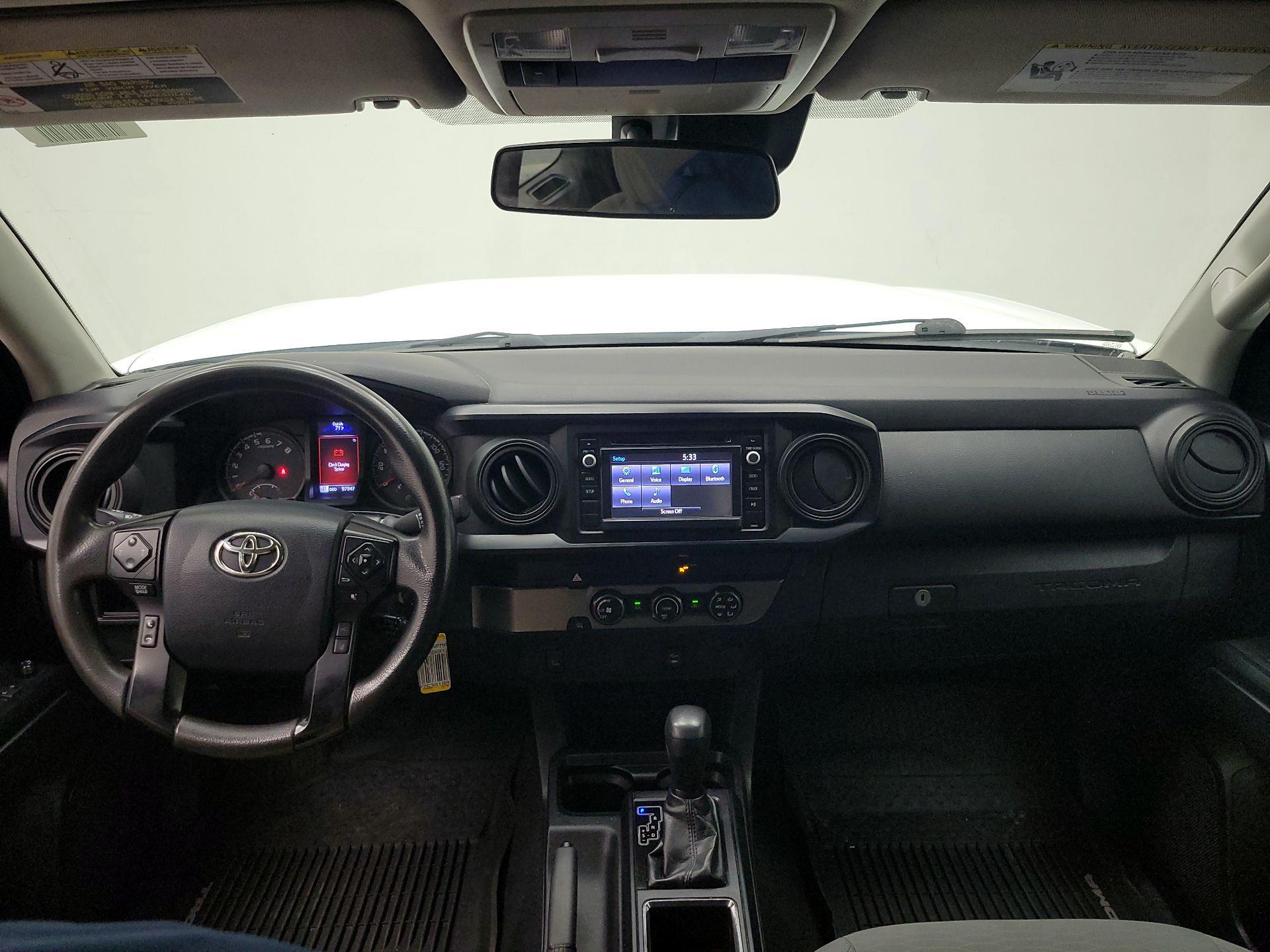 Thumbnail: 2019 Toyota Tacoma - 9