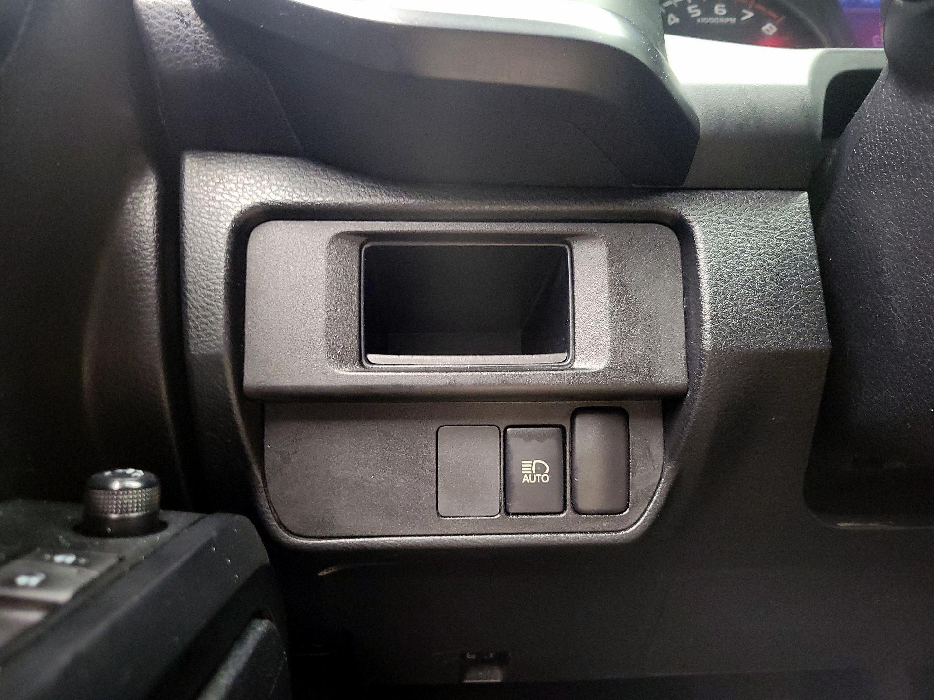 Thumbnail: 2019 Toyota Tacoma - 13