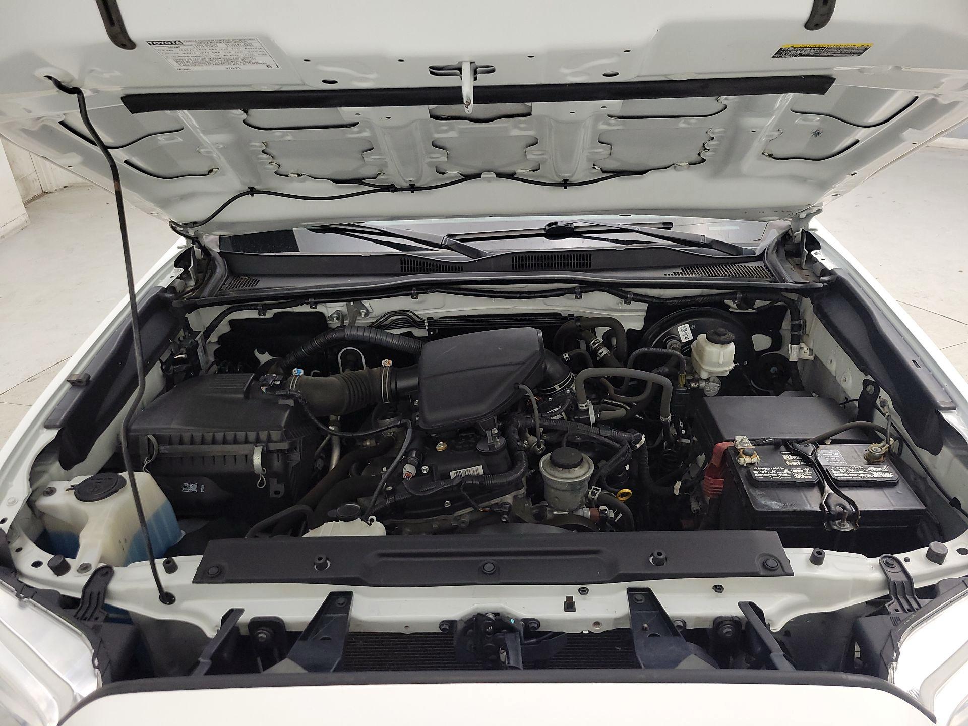 Thumbnail: 2019 Toyota Tacoma - 20