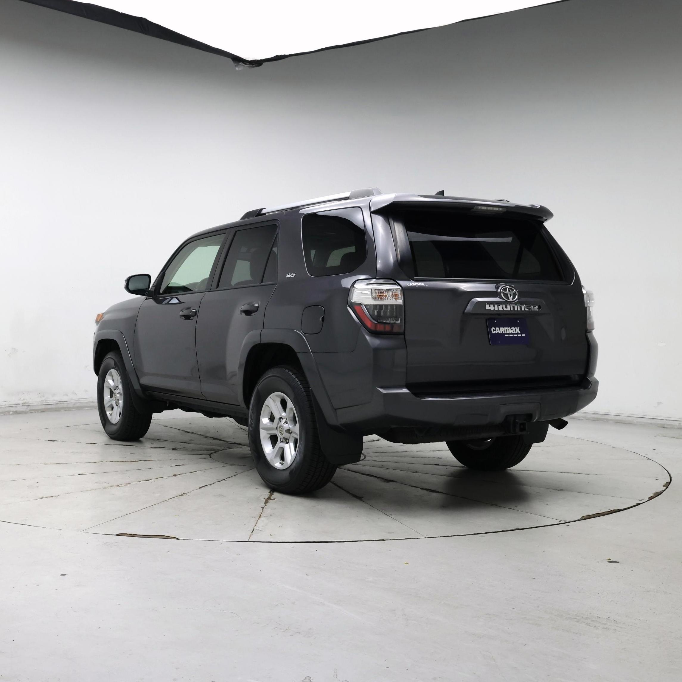 Thumbnail: 2019 Toyota 4Runner - 2