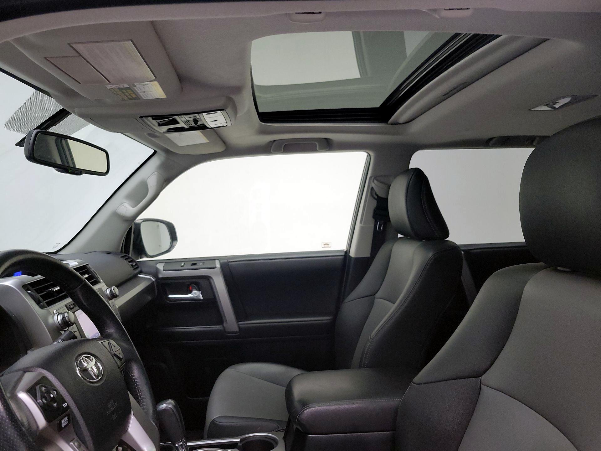 Thumbnail: 2019 Toyota 4Runner - 20
