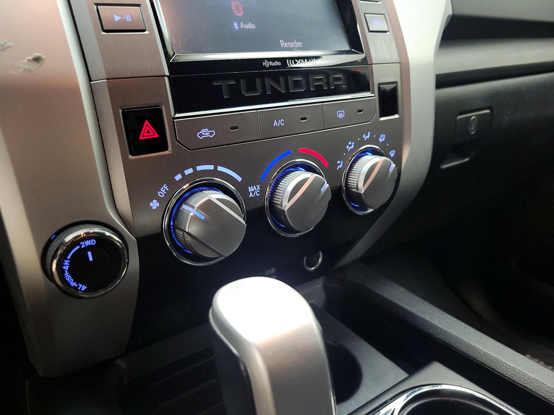 Thumbnail: 2014 Toyota Tundra - 14