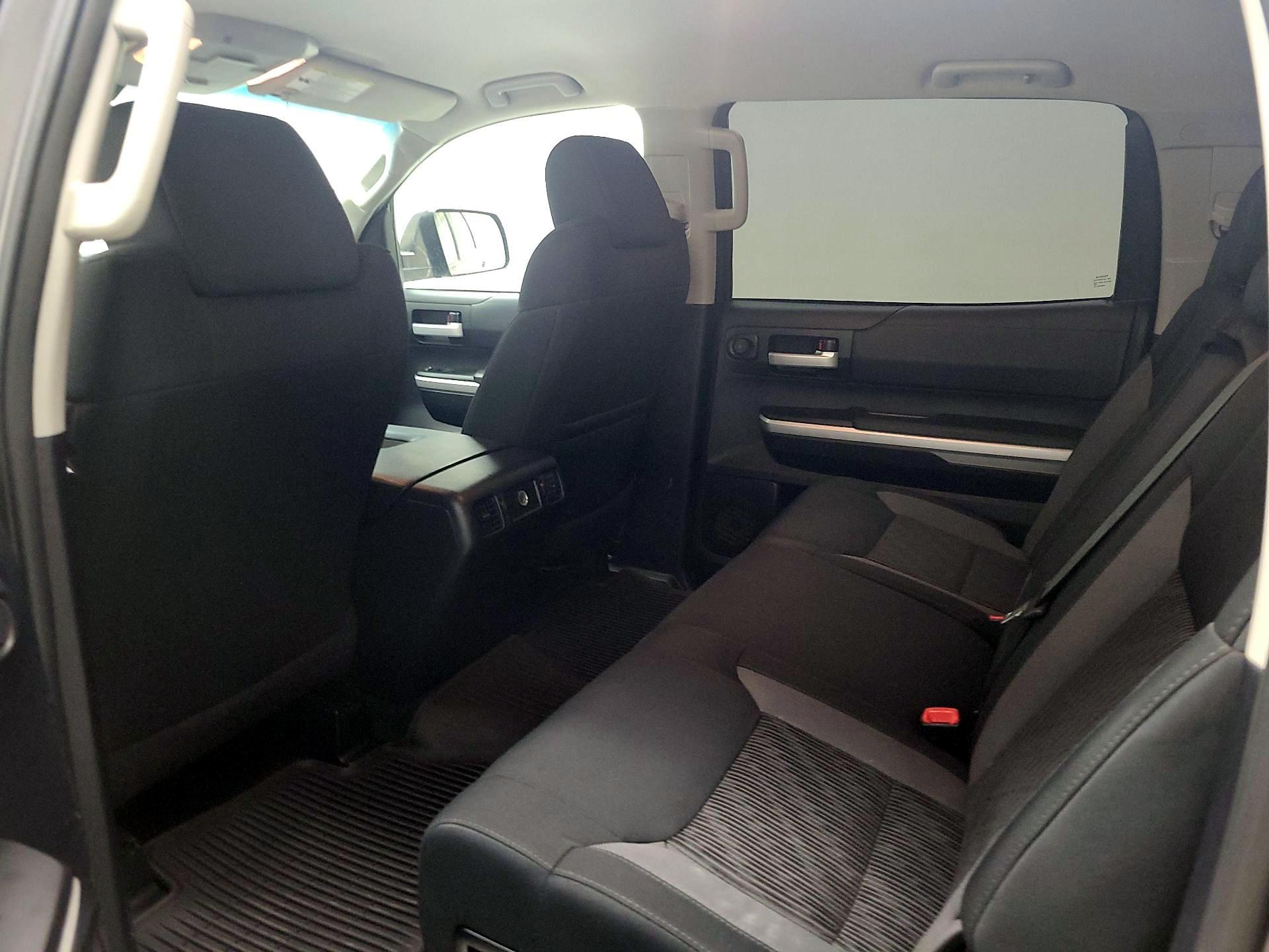 Thumbnail: 2014 Toyota Tundra - 17