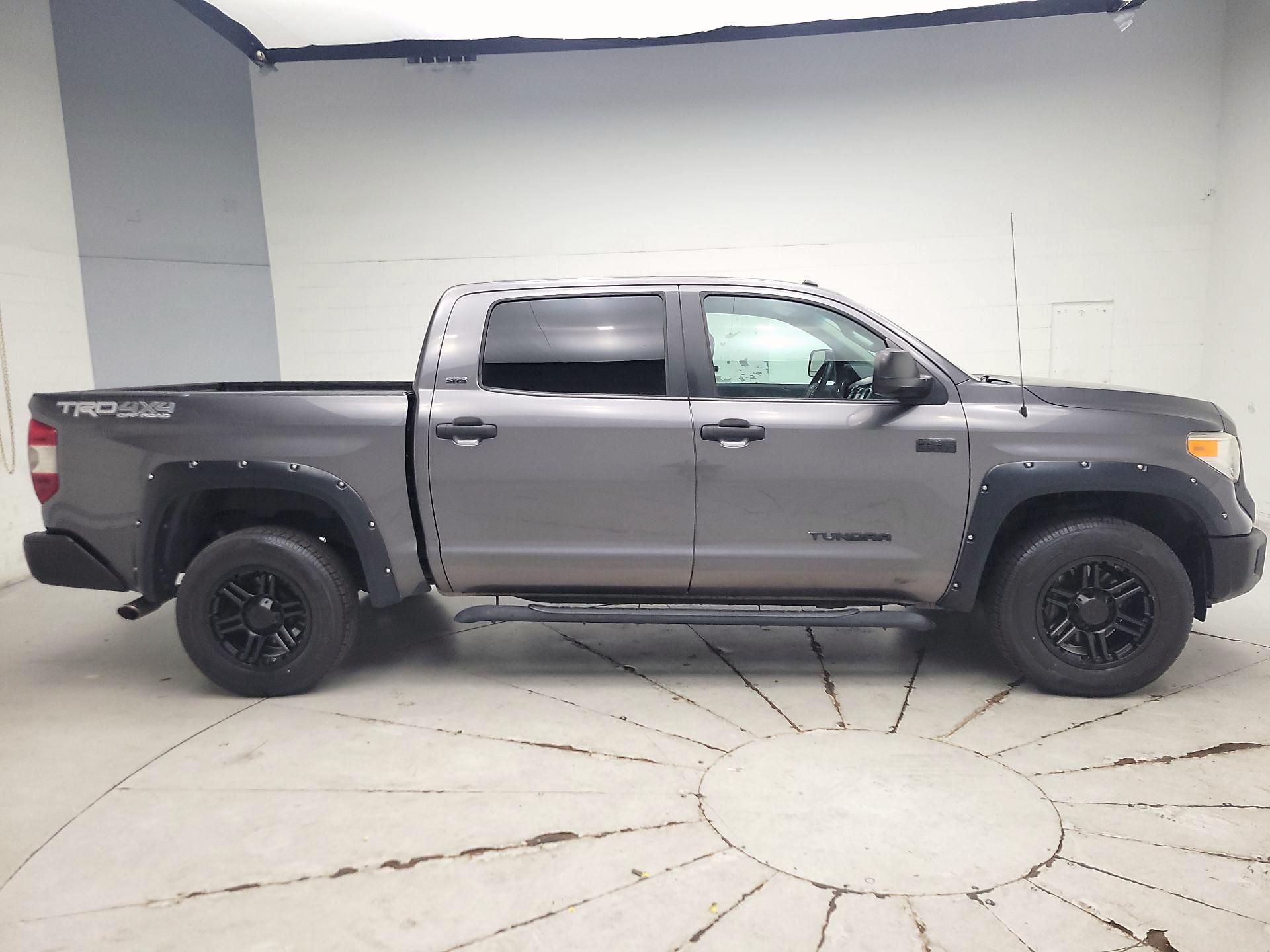 Thumbnail: 2014 Toyota Tundra - 4