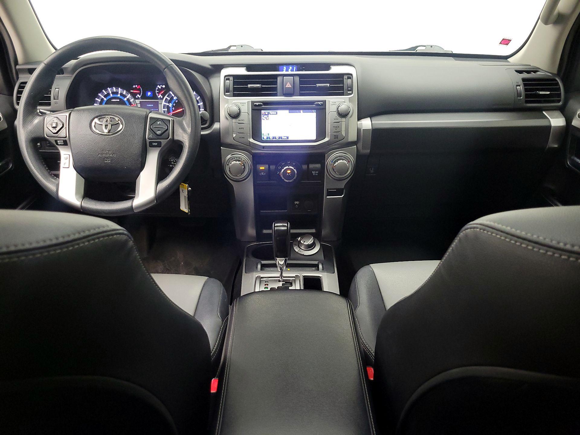Thumbnail: 2016 Toyota 4Runner - 9