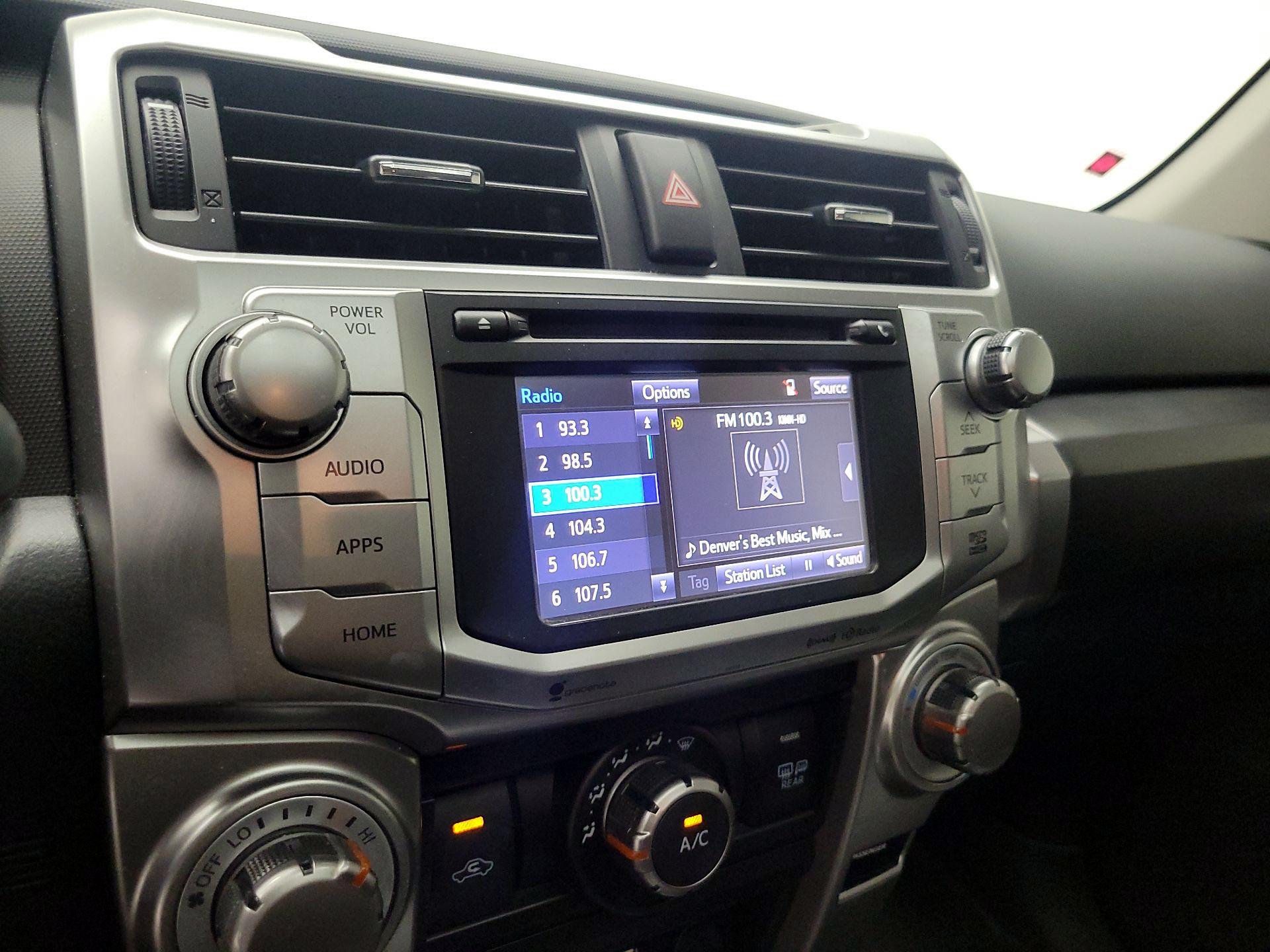 Thumbnail: 2016 Toyota 4Runner - 16