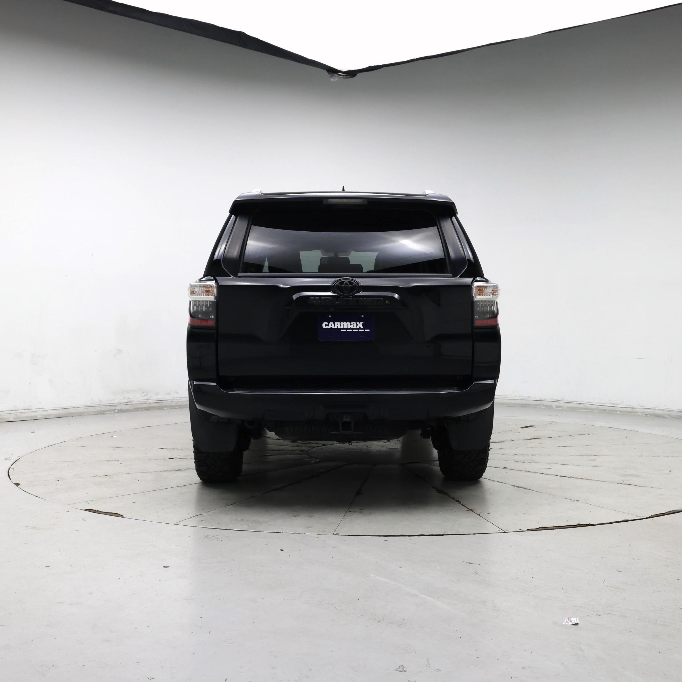 Thumbnail: 2016 Toyota 4Runner - 6