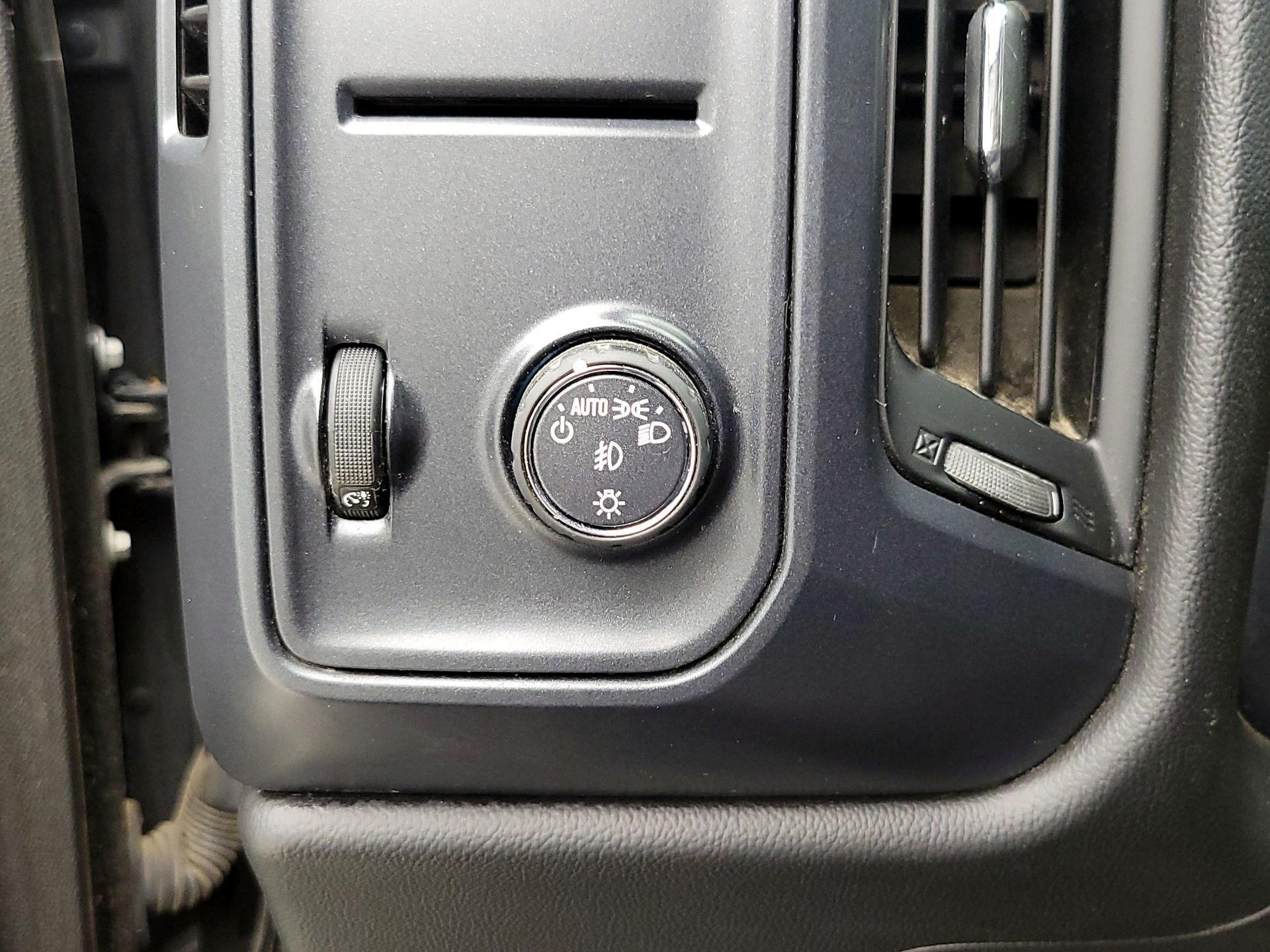 Thumbnail: 2017 GMC Sierra 1500 - 13