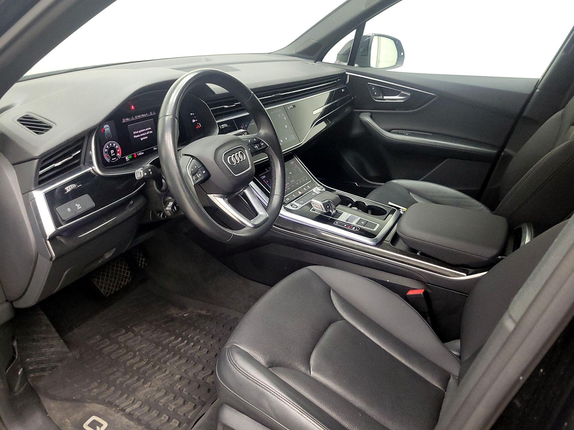Thumbnail: 2021 Audi Q7 - 11