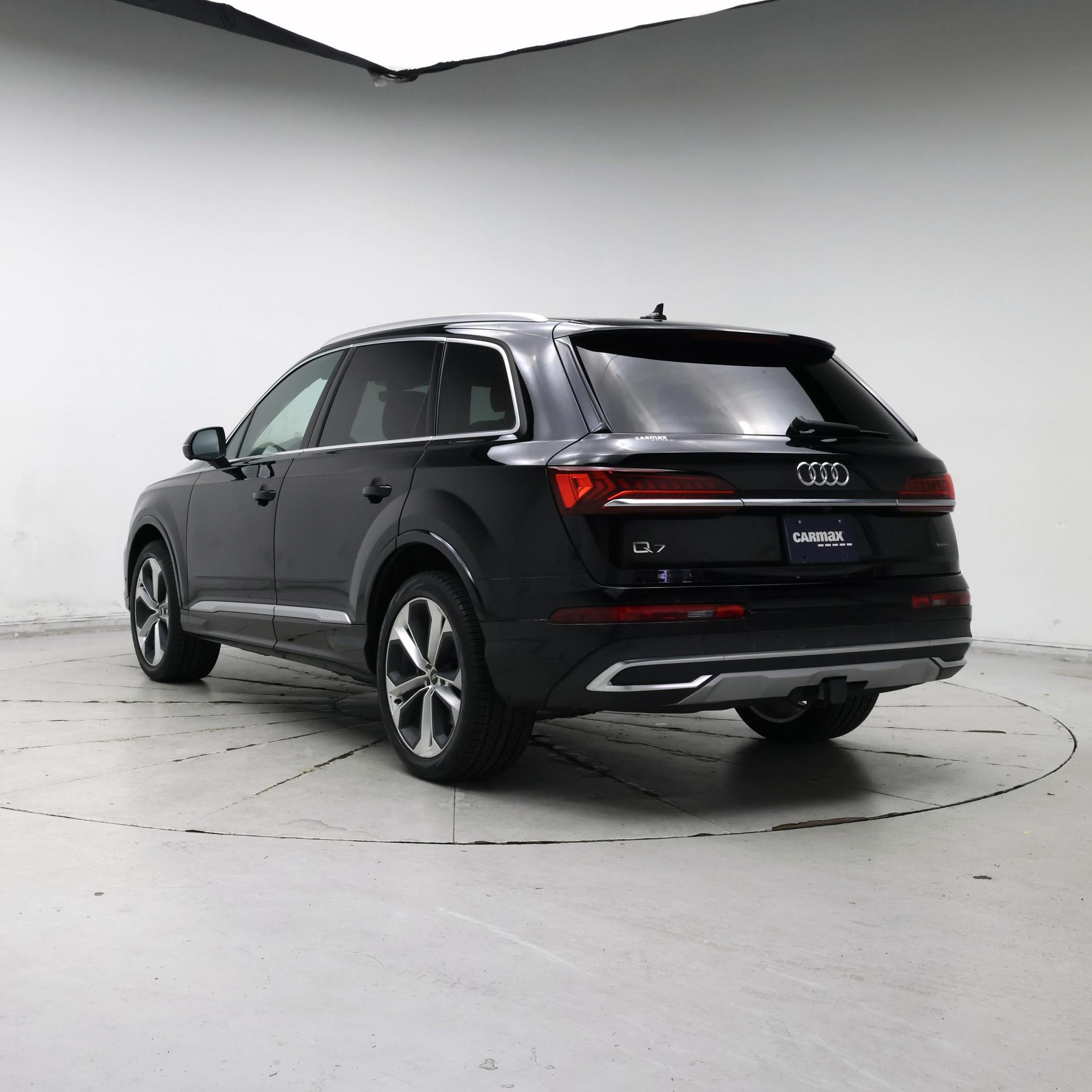 Thumbnail: 2021 Audi Q7 - 2