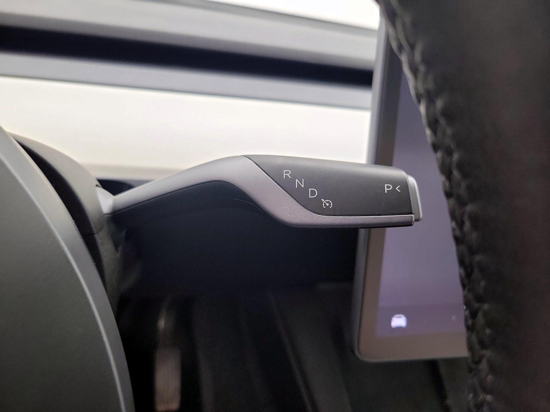 Thumbnail: 2022 Tesla Model Y - 18