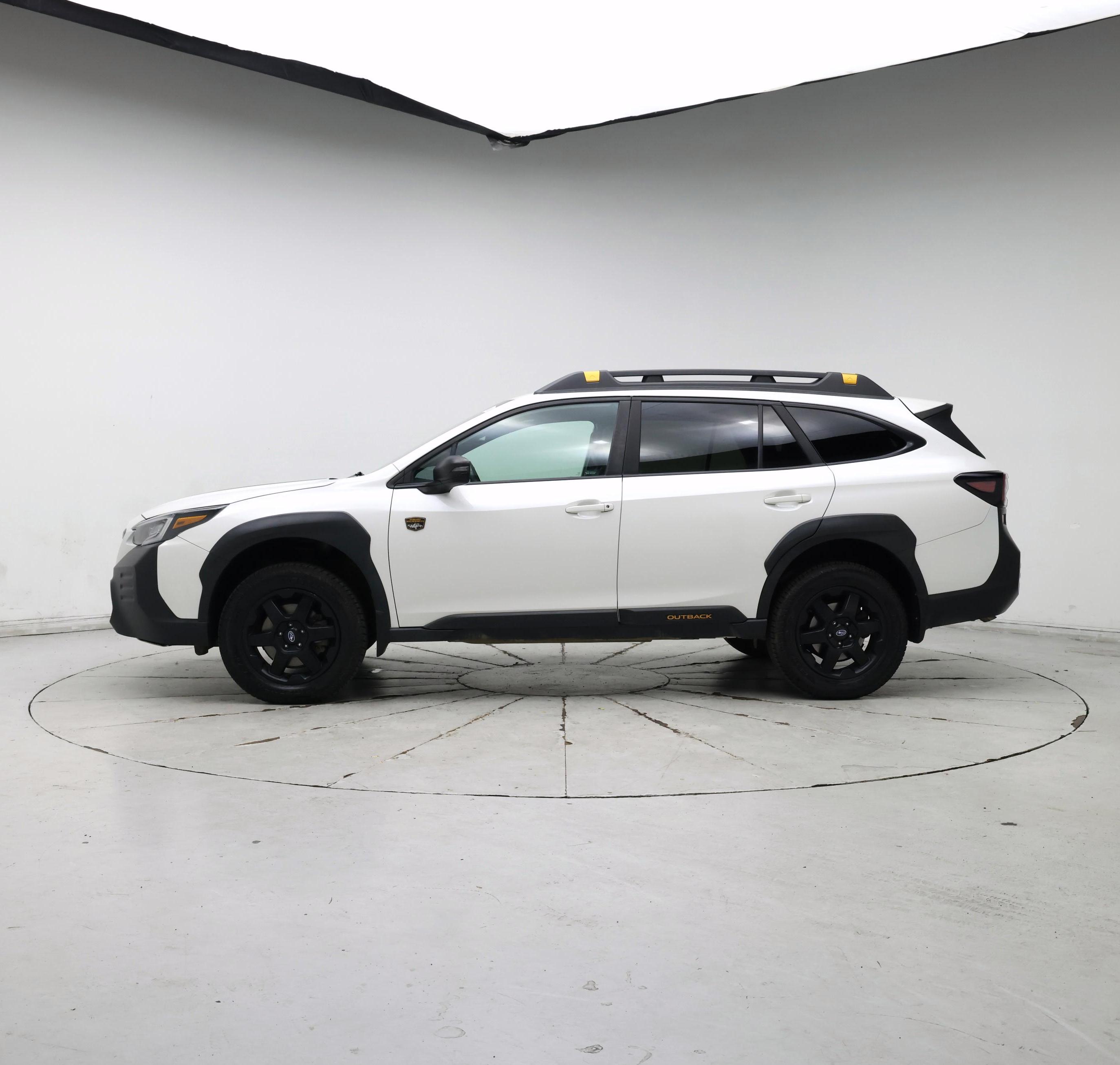 Thumbnail: 2022 Subaru Outback - 3