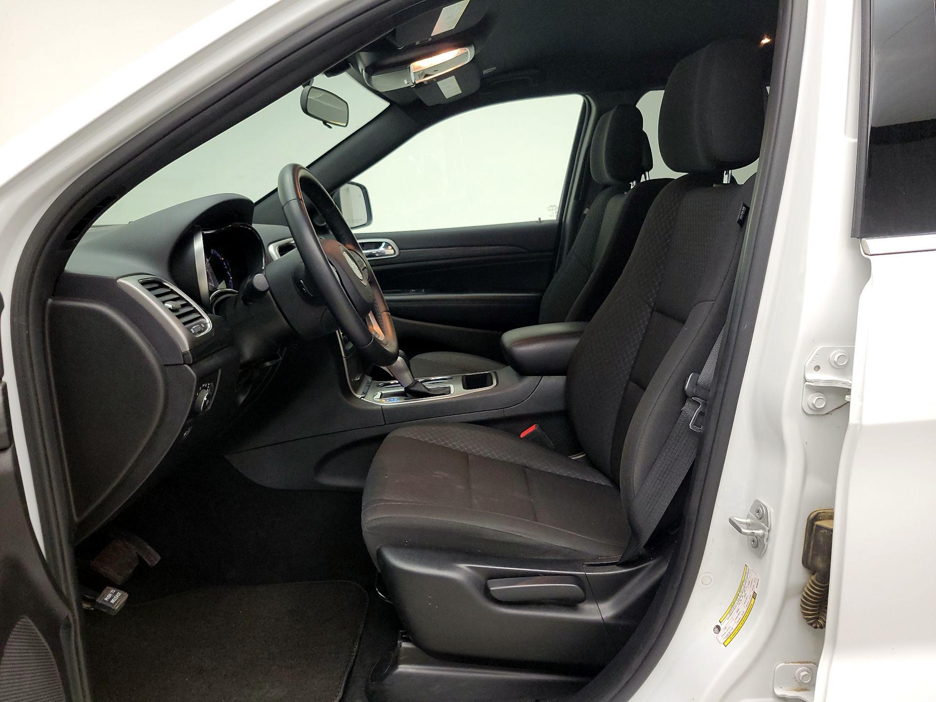 Thumbnail: 2019 Jeep Grand Cherokee - 11