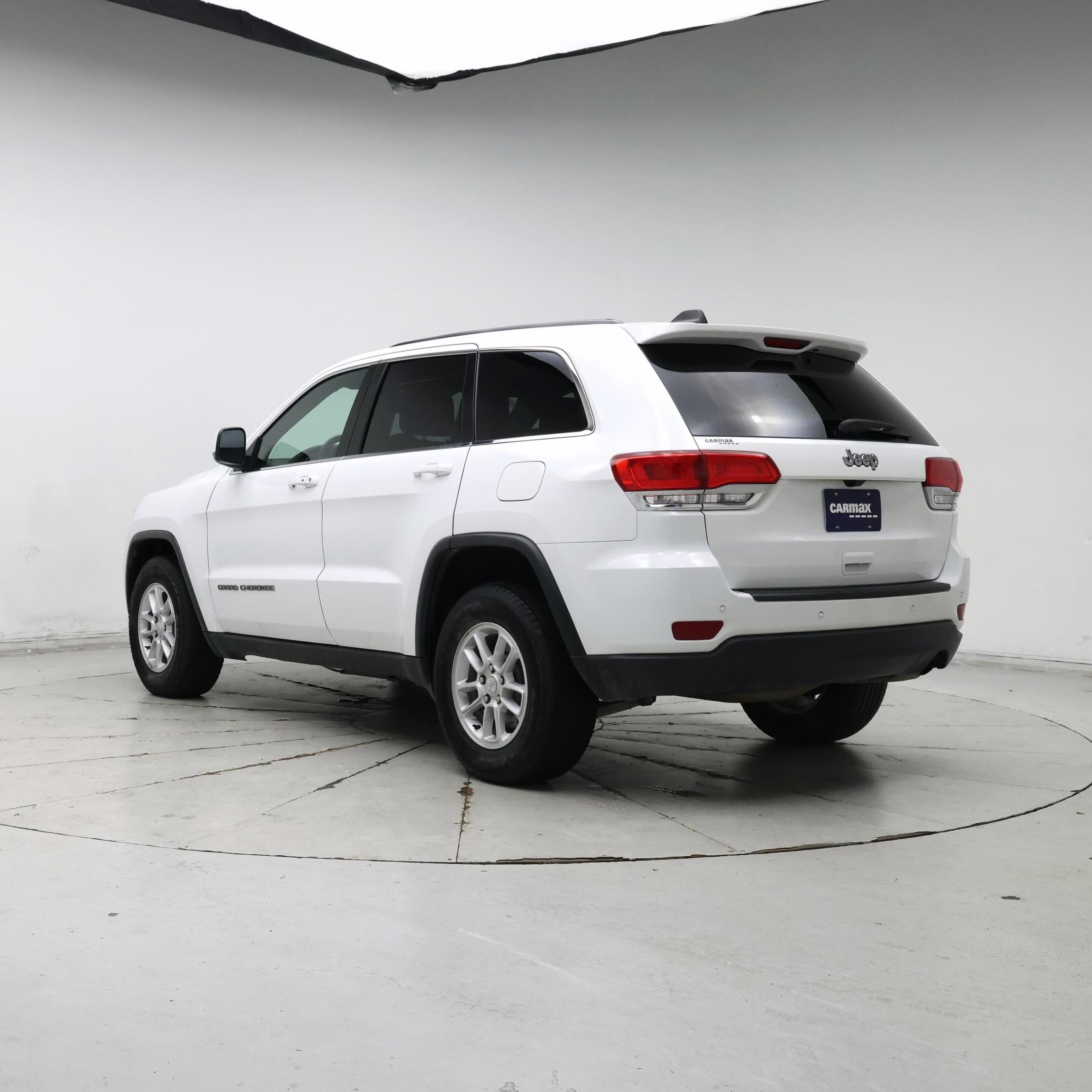 Thumbnail: 2019 Jeep Grand Cherokee - 2