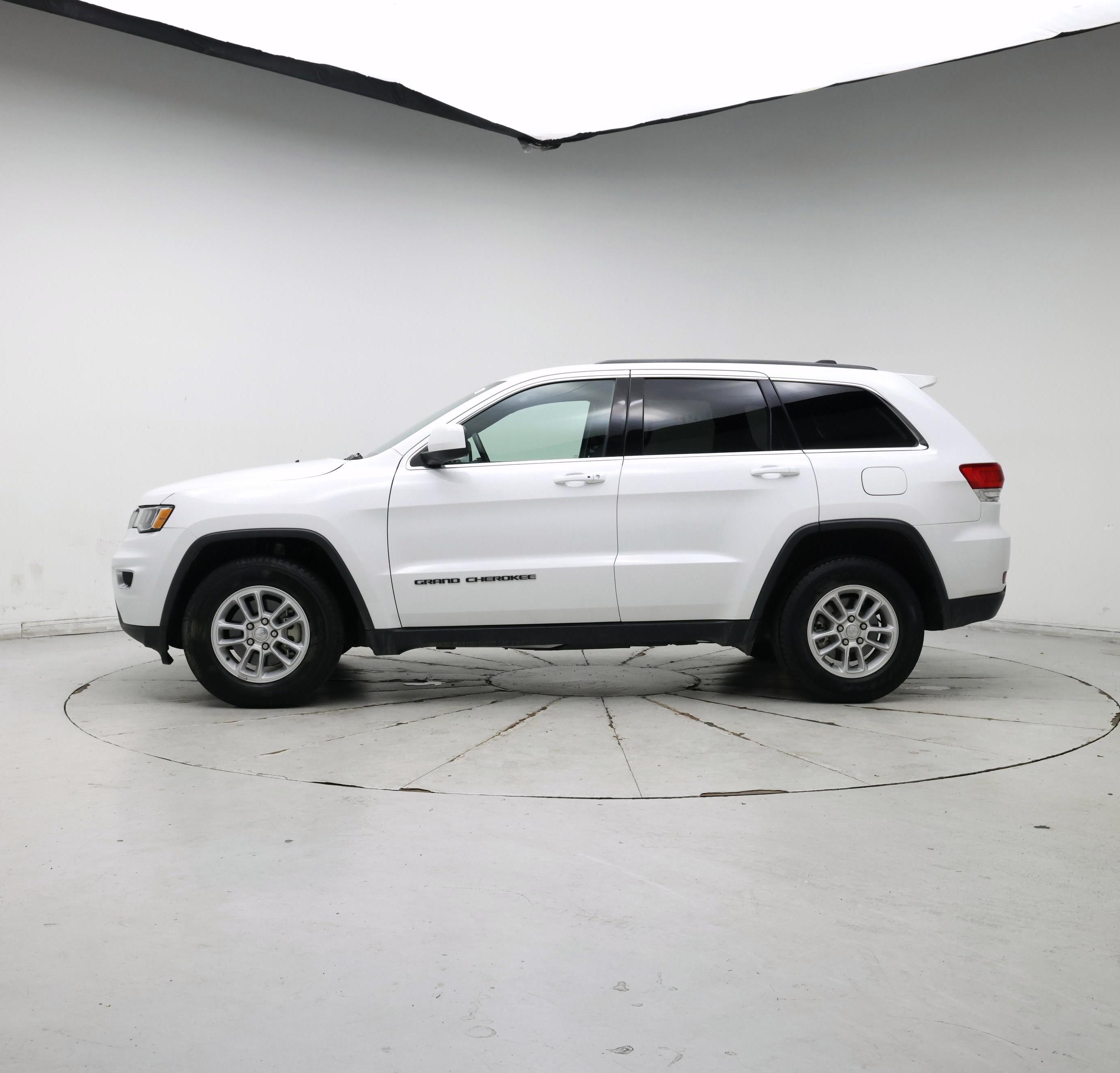 Thumbnail: 2019 Jeep Grand Cherokee - 3