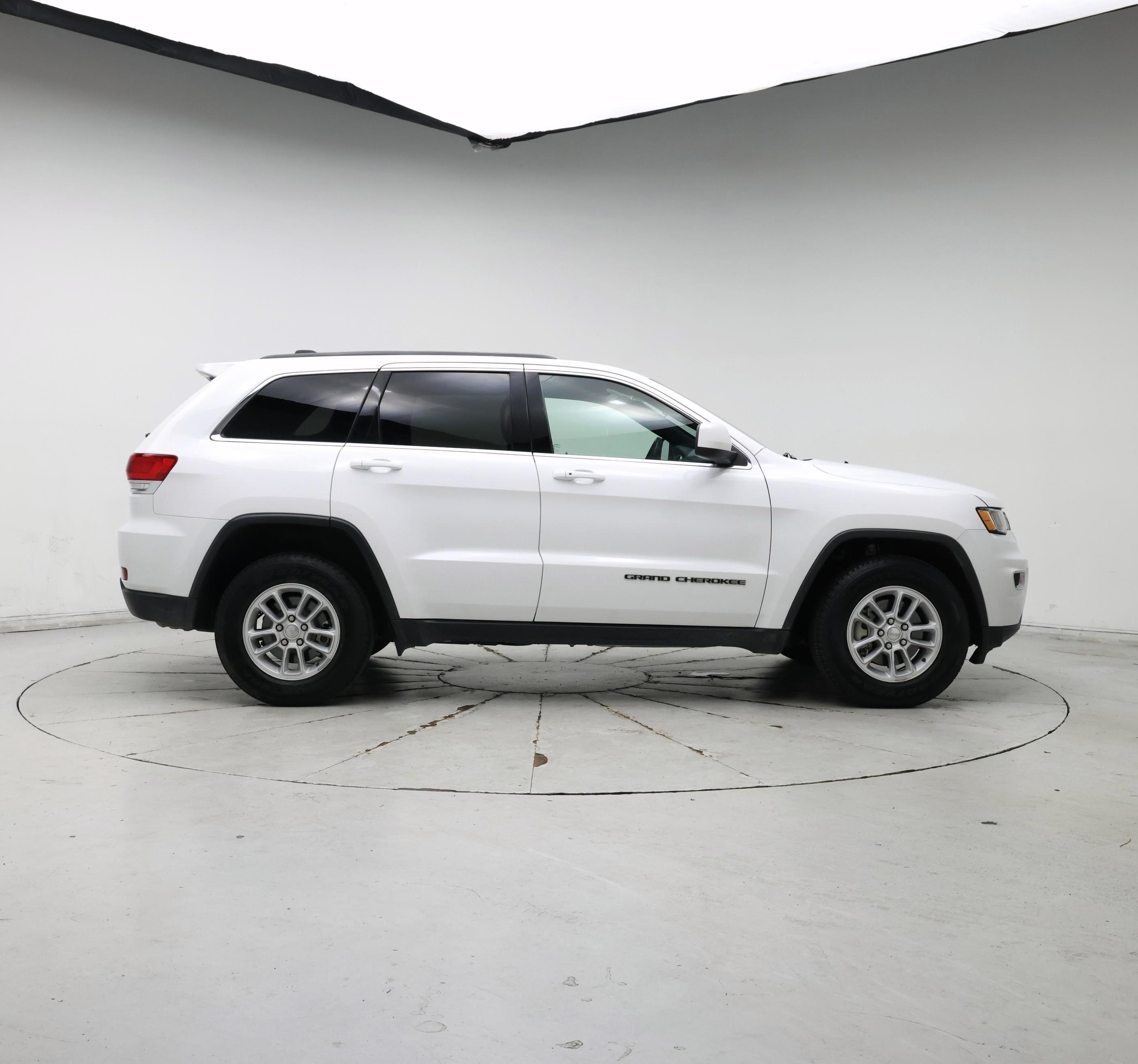 Thumbnail: 2019 Jeep Grand Cherokee - 7