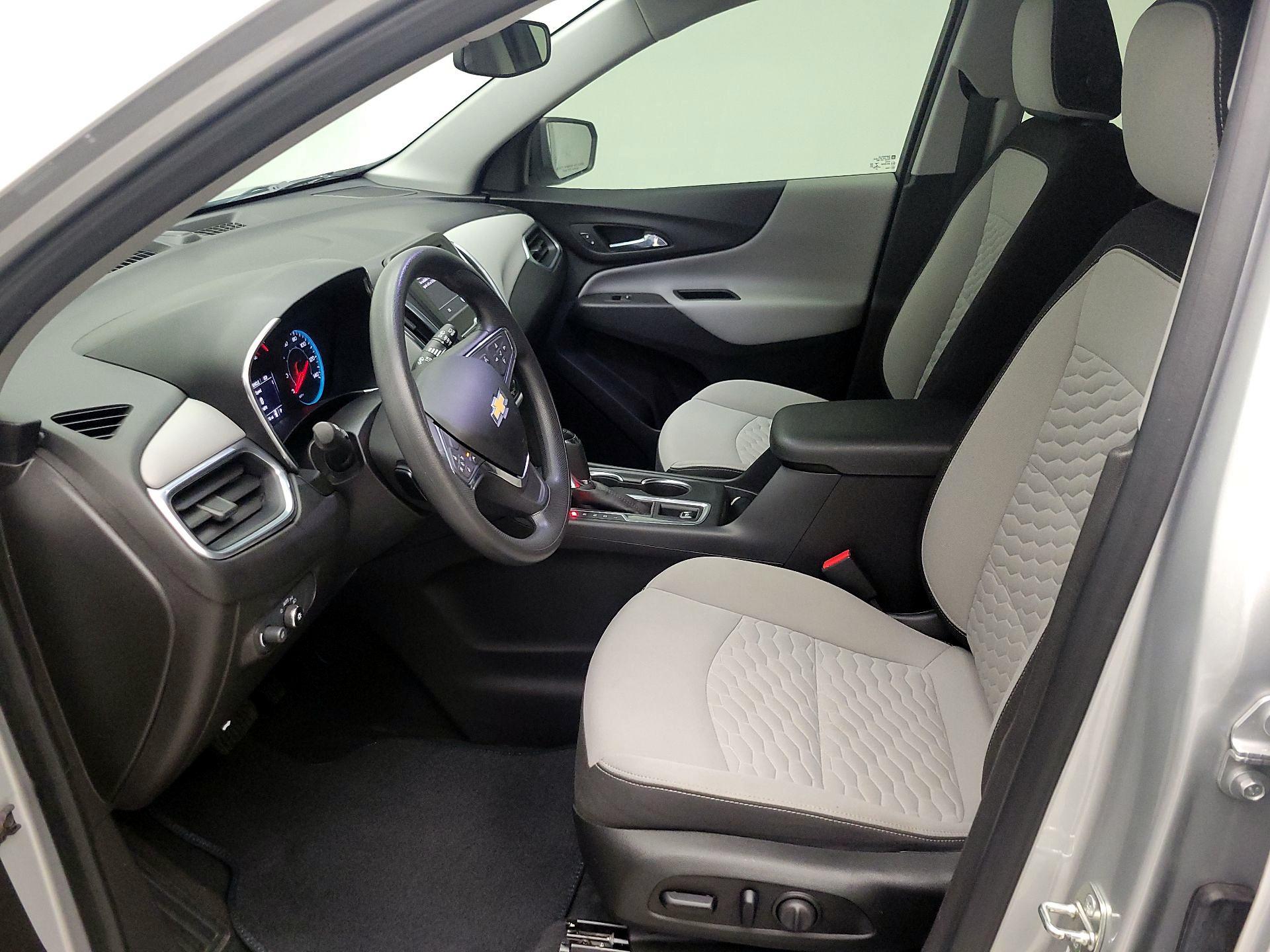 Thumbnail: 2021 Chevrolet Equinox - 11